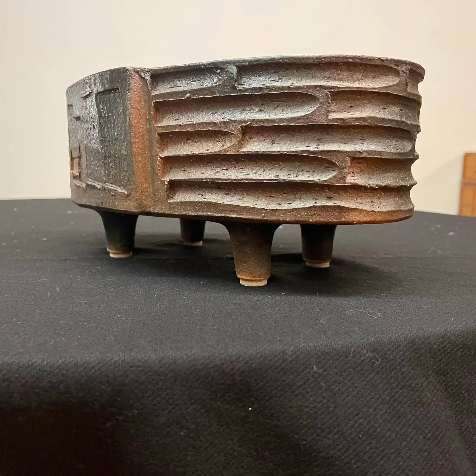 Oval Japanese Ikebana Planter, Footed Stoneware Vessel, Mid-20th Century - 6