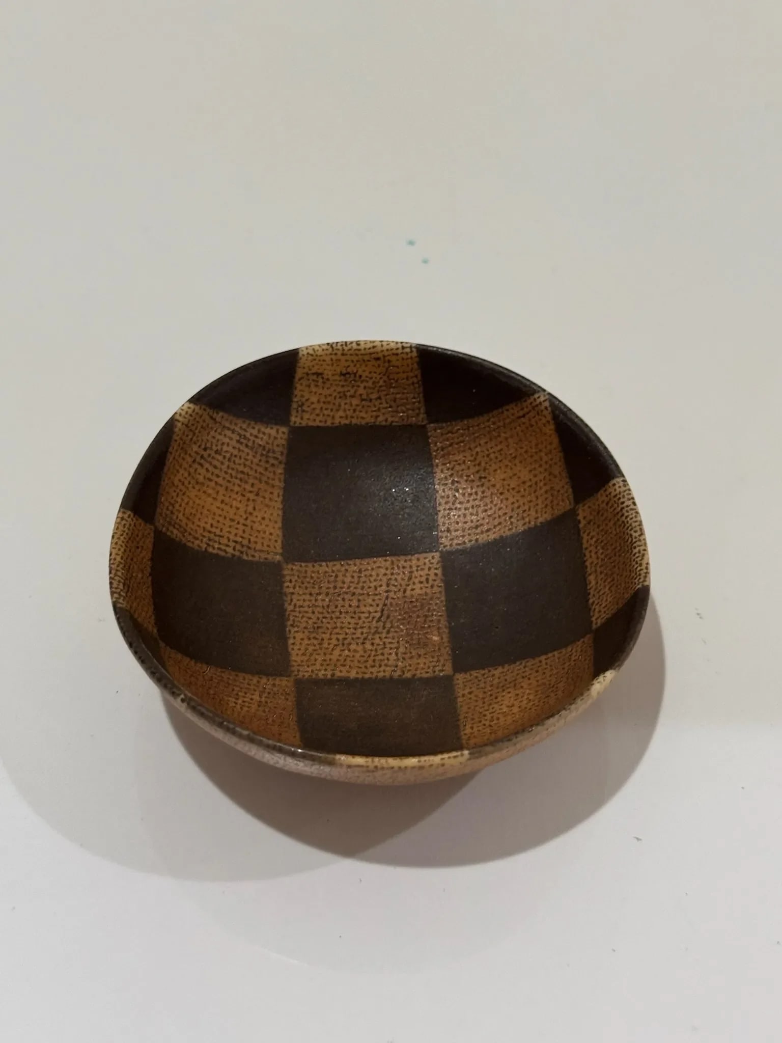 Set of 4 Japanese Studio Pottery Bowls – Hand-Painted Geometric Designs, Signed - 3