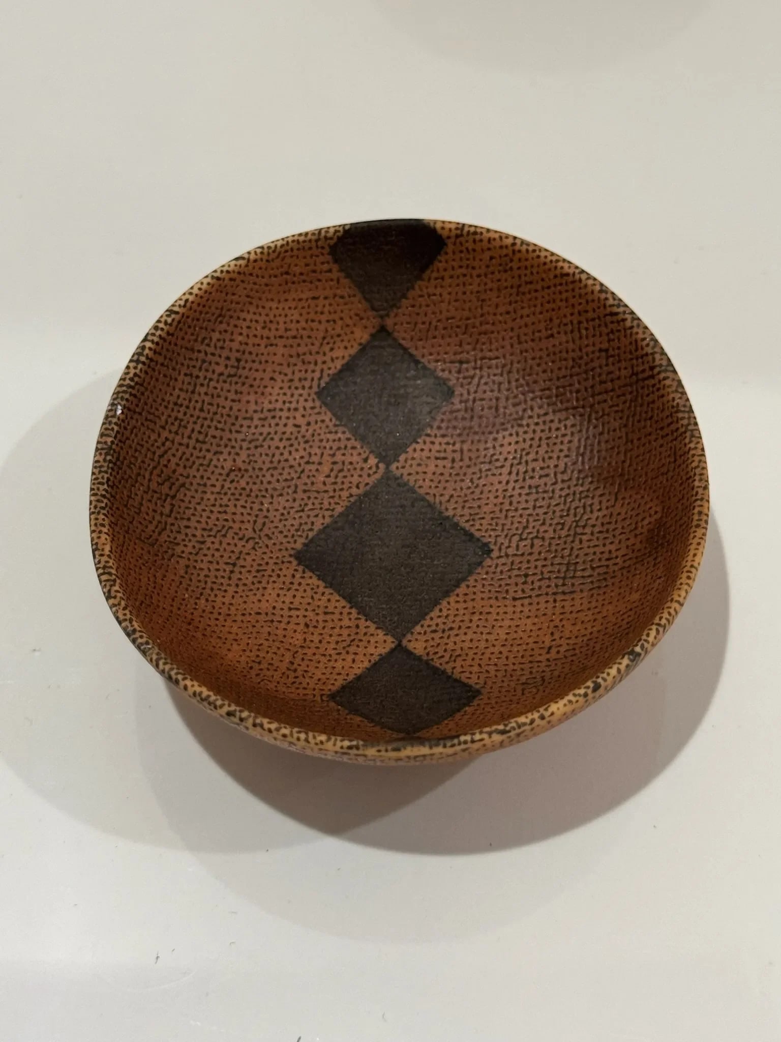 Set of 4 Japanese Studio Pottery Bowls – Hand-Painted Geometric Designs, Signed - 5