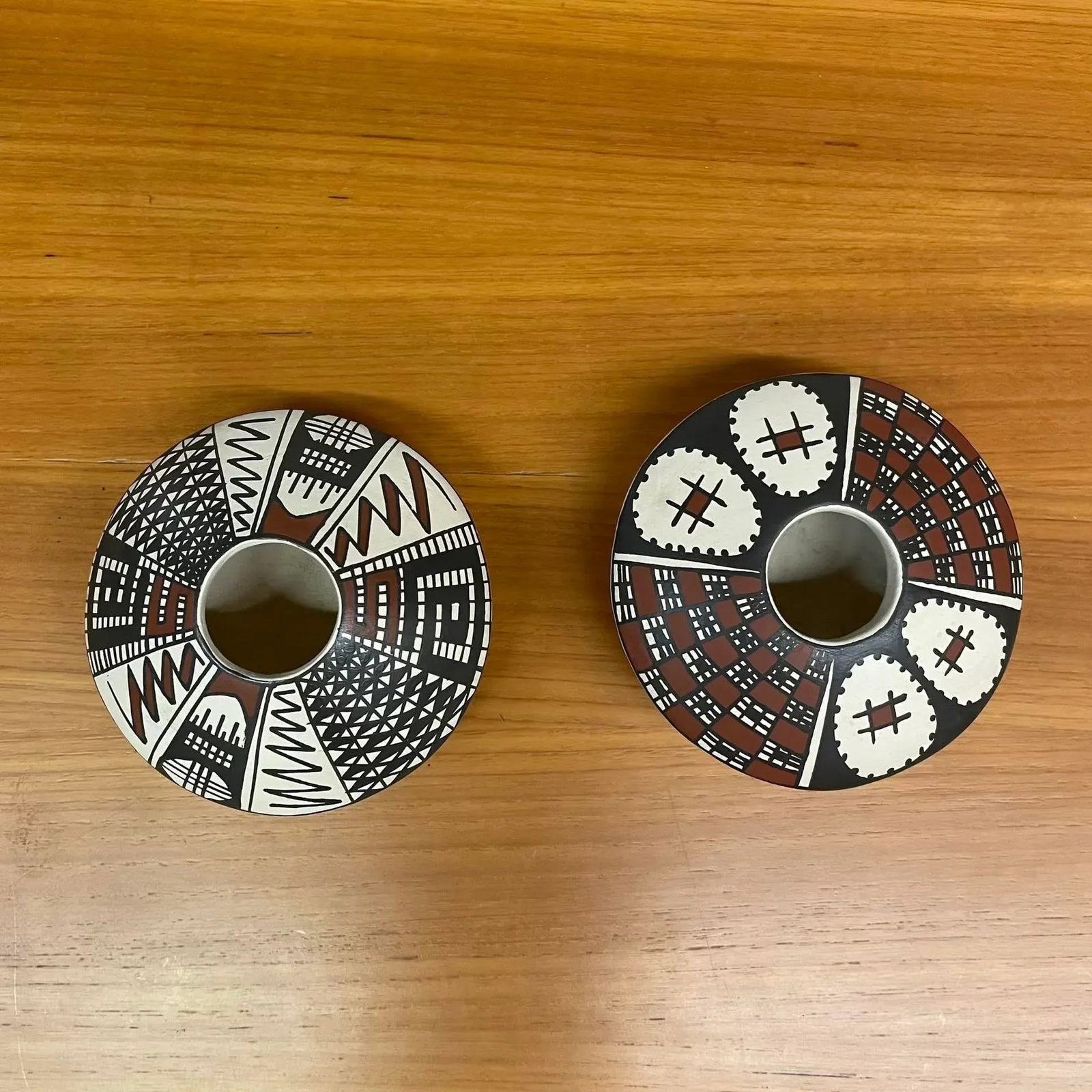 Pair of Signed Geometric Small Mata Ortiz Seed Pots - Benita Moreno & Alvaro Ledezma - 7