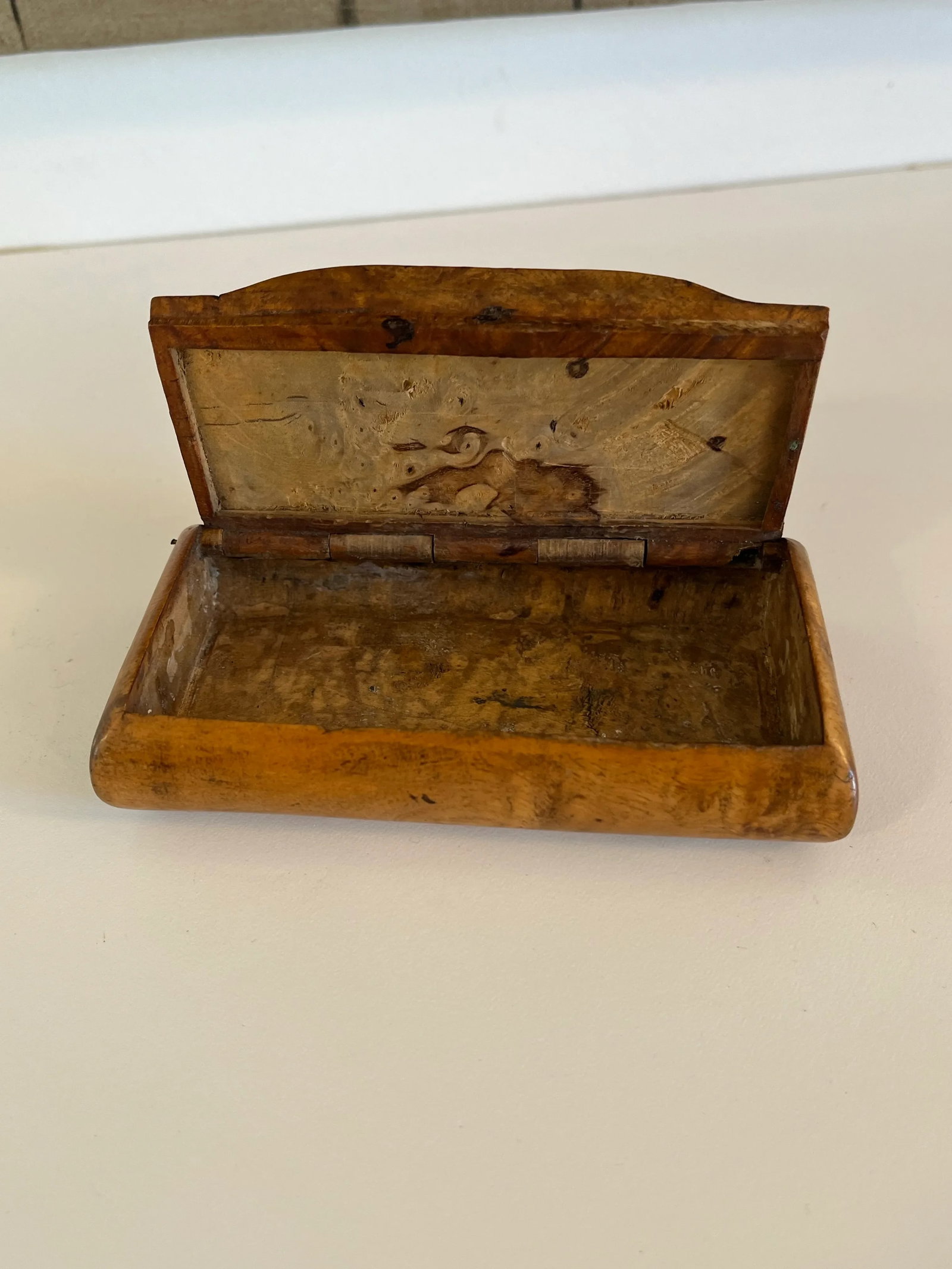Late 19th Century Burlwood Cigarette Box - 2