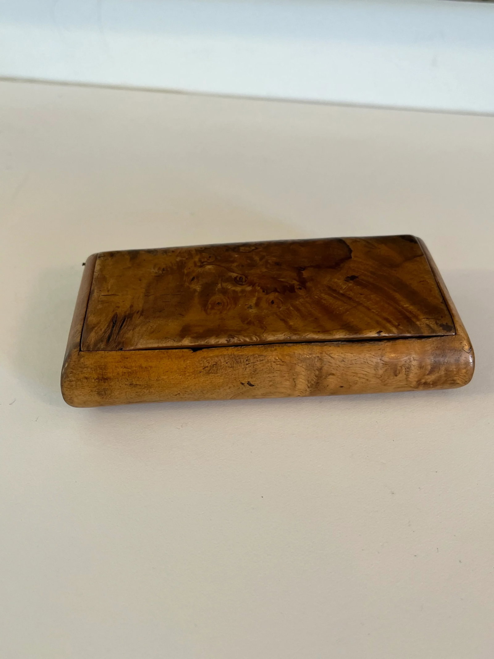 Late 19th Century Burlwood Cigarette Box - 6