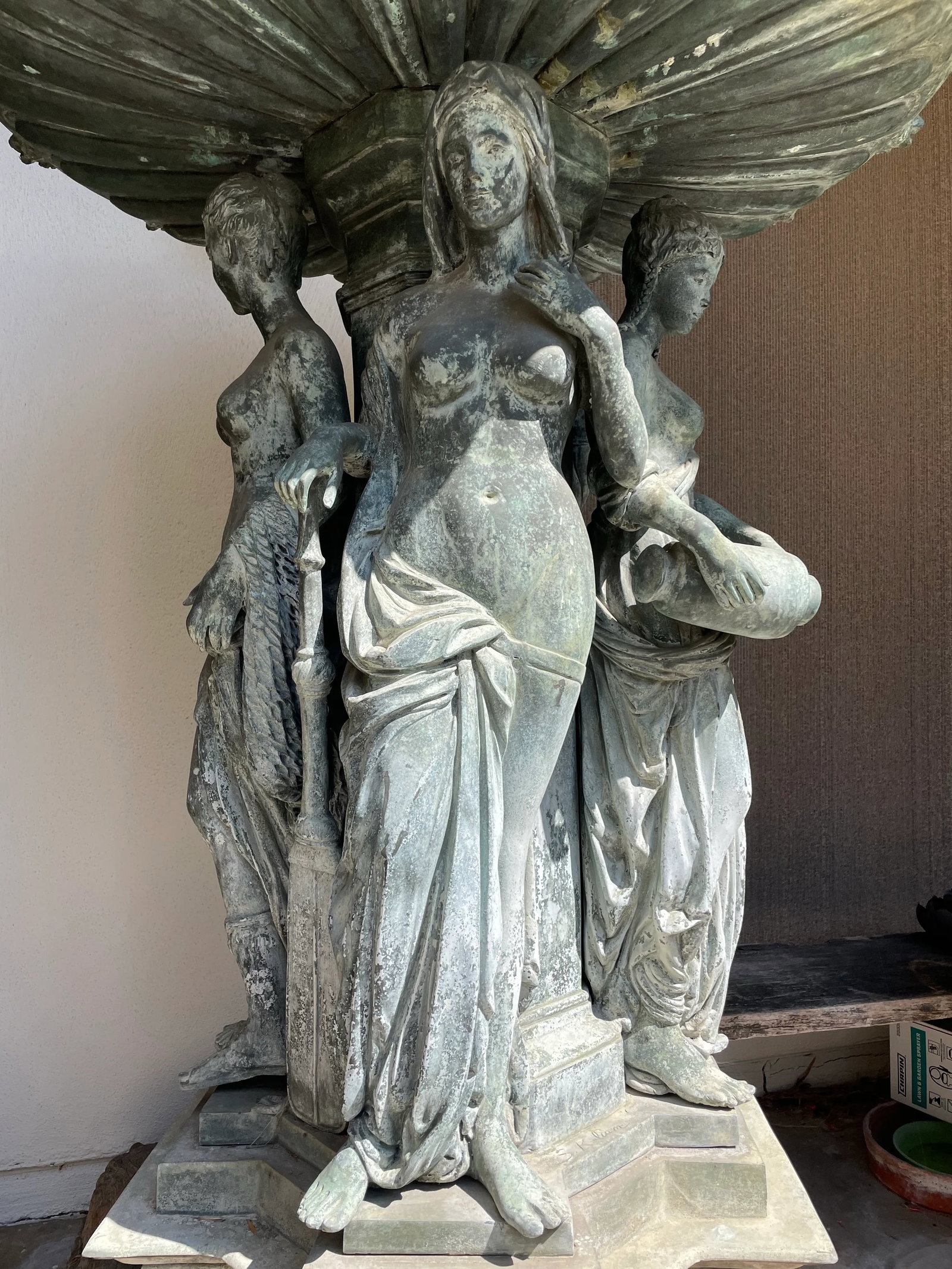 Monumental Neoclassical-Style Patinated Bronze Garden Fountain by S. Kelian - 7