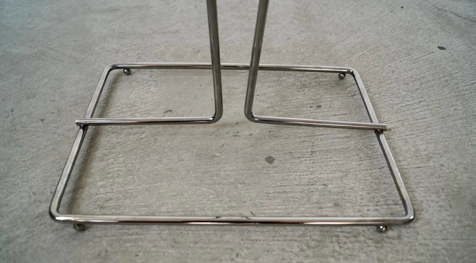 1970's Art Deco Chrome Valet / Rack - 11