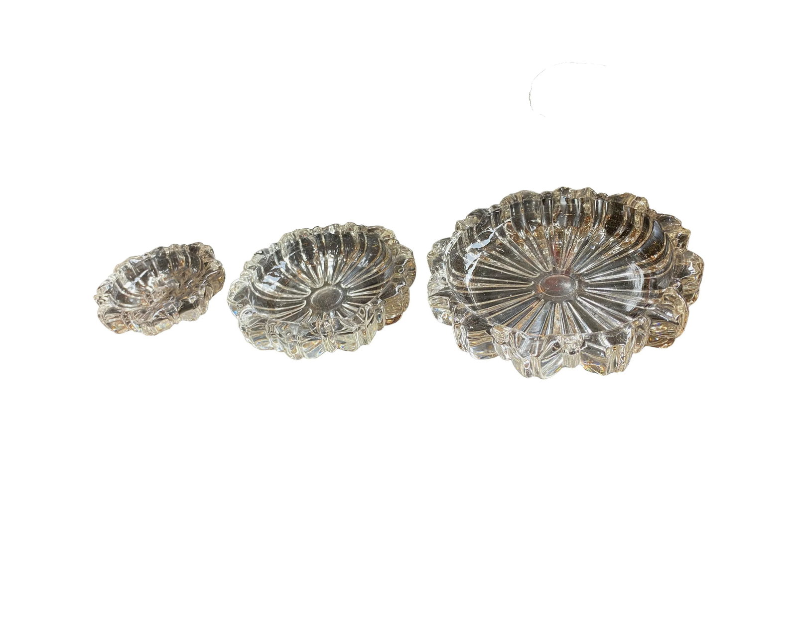 Vintage Nest of Ashtrays - Set of Three - 5