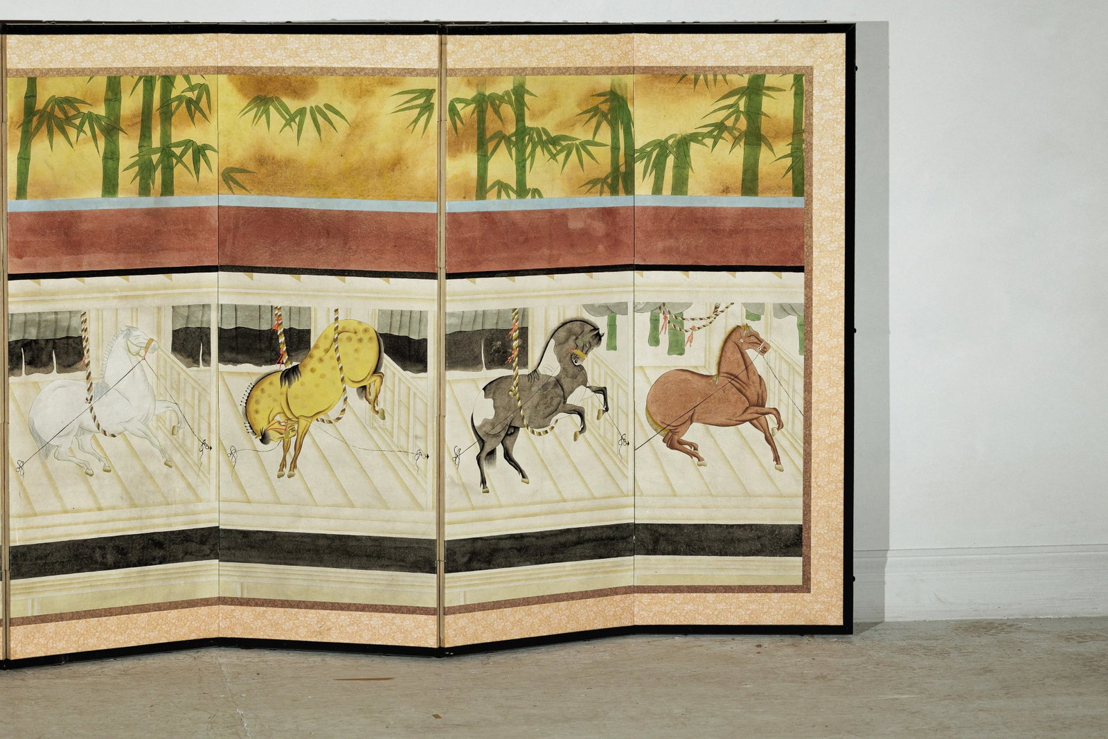 Six-Panel Japanese Inspired Screen with Horses in Stable with Bamboo Backdrop - 7