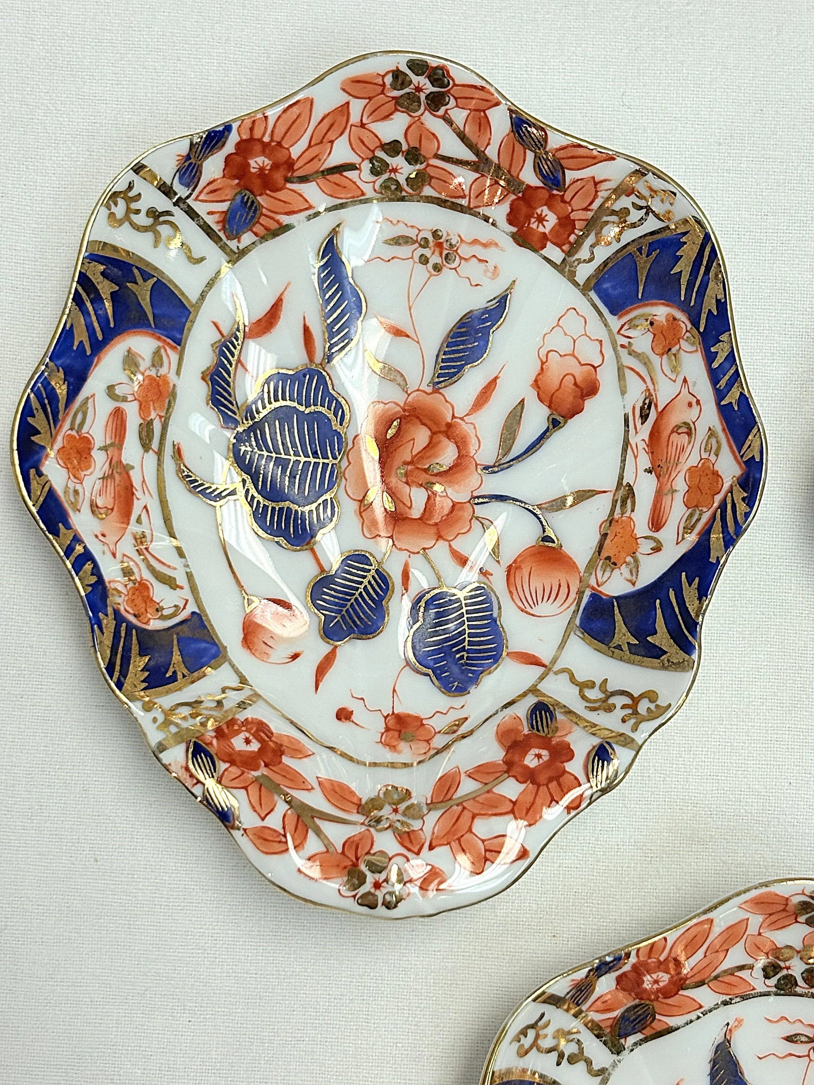 1950's Traditional Imari Porcelain Oyster Dishes- Set of 3 - 7