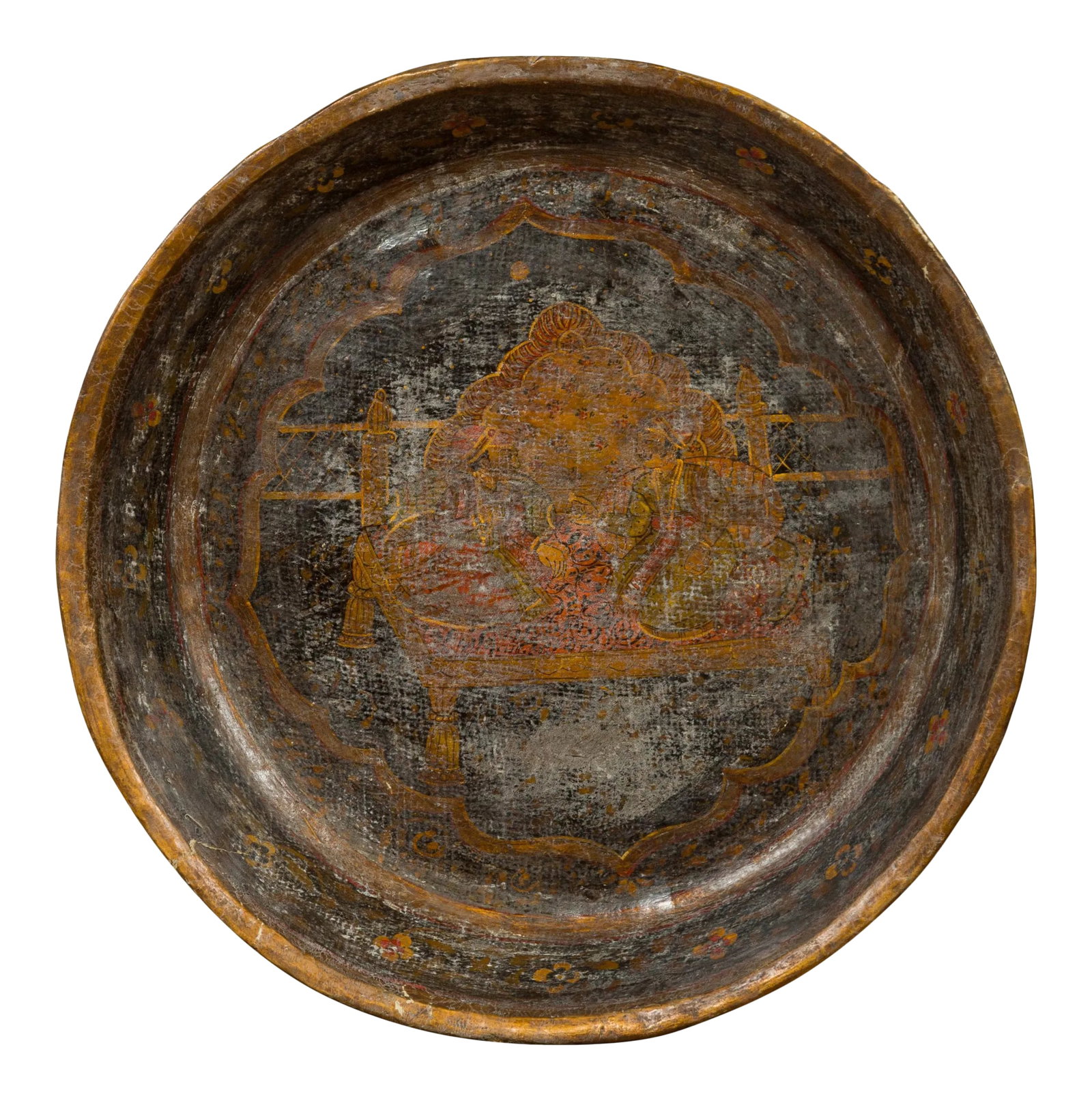 Mid 19th Century Antique Mughal Inspired Hand Painted Indian Market Tray: An antique Indian market tray from the 19th century, with Mughal inspired hand painted decor. Created in India, this market tray features a Mughal inspired hand painted decor. Two characters are sitti