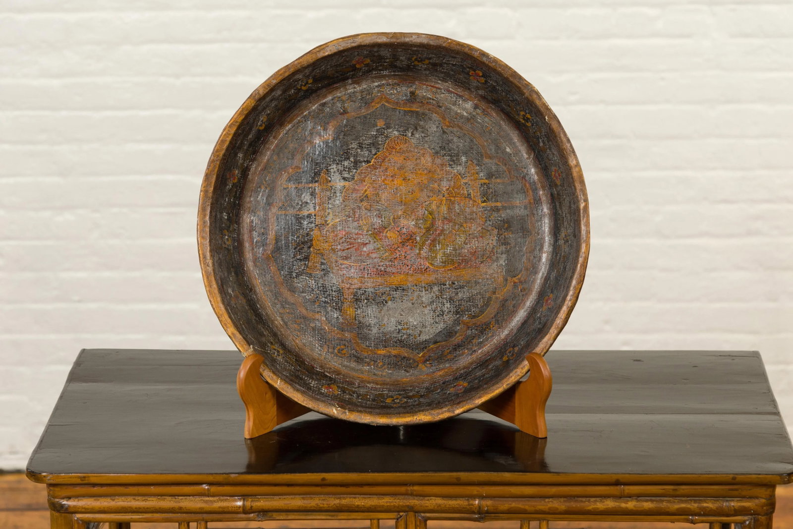 Mid 19th Century Antique Mughal Inspired Hand Painted Indian Market Tray - 4