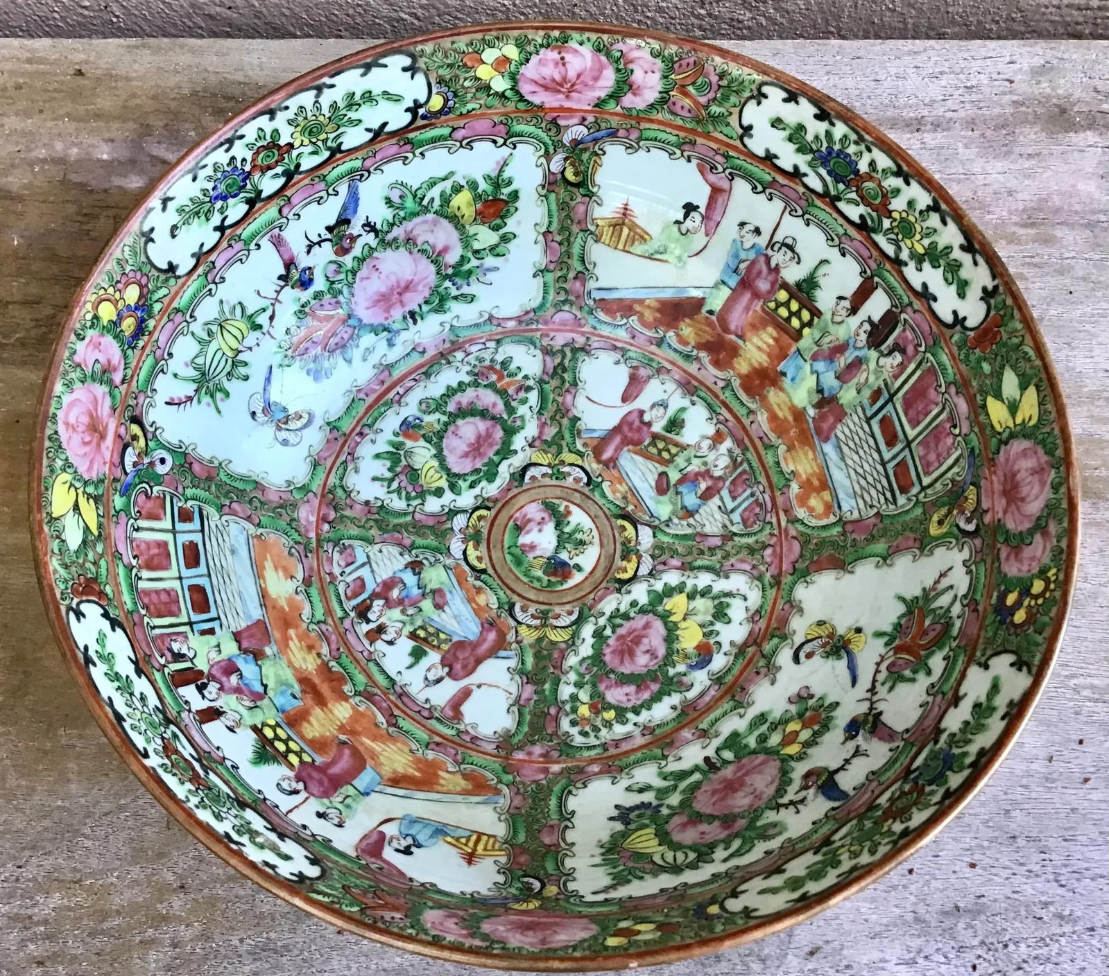 Chinese Export Rose Medallion Large Bowl 19th C - 3