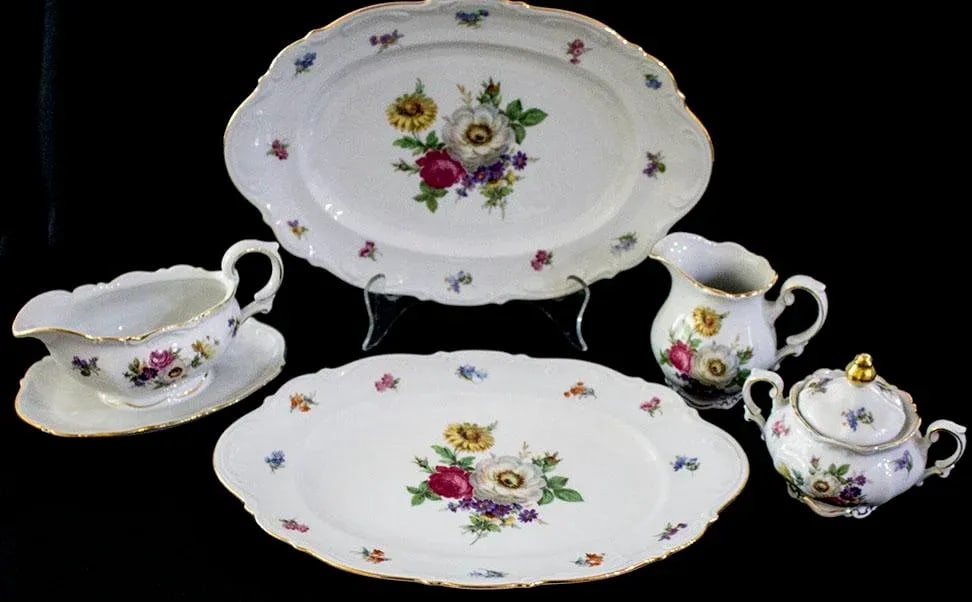 1960s Traditional Mitterteich China Meissen Floral Pattern - 5 Serving Pieces - 6
