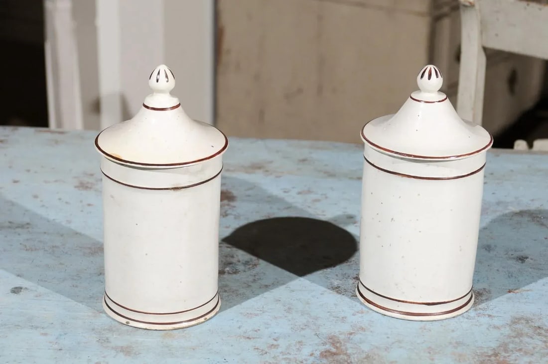 Late 18th Century French Directoire Lidded Apothecary Jars with Labels- a Pair - 10