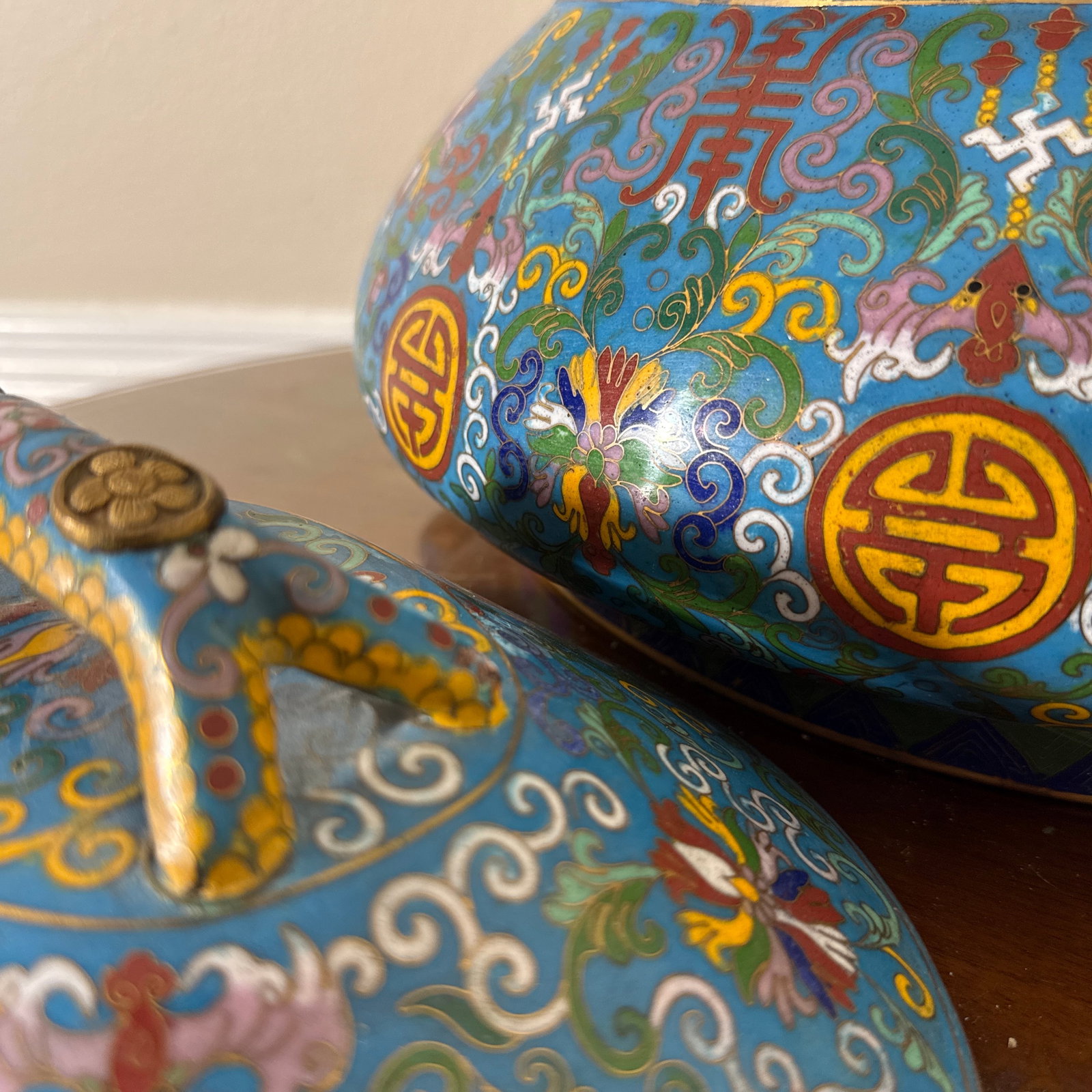 19th Century Antique Chinese Blue and Yellow Cloisonne Covered Tureen - 8