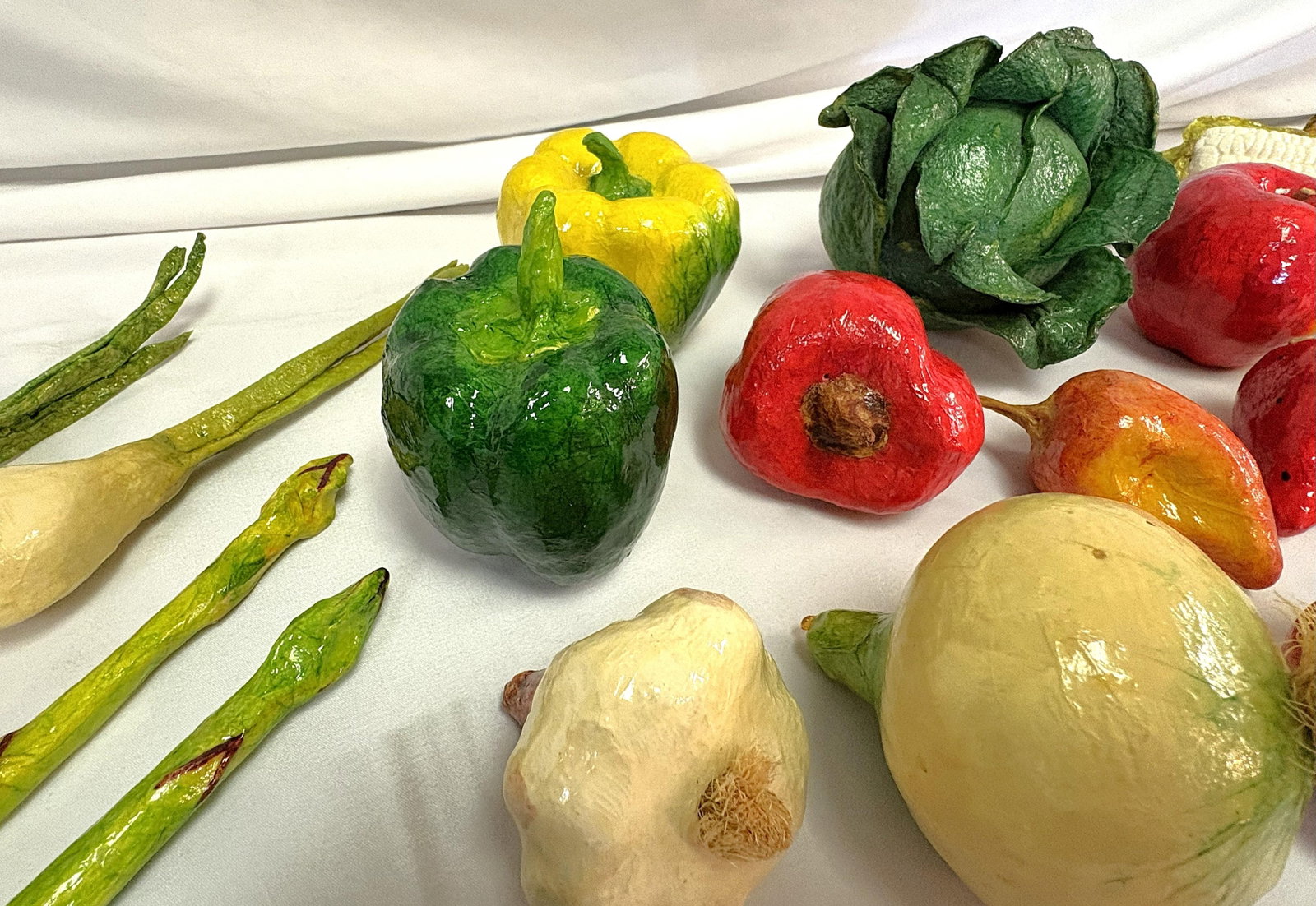Vintage Realistic Hand Crafted Papier Mâché Fruits and Vegetables- Set of 25 - 17