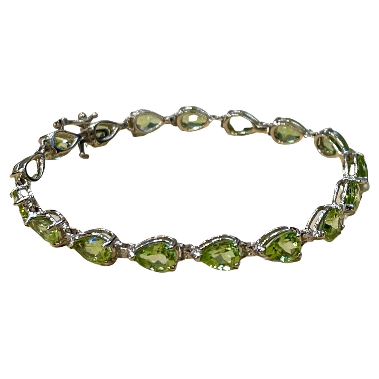 15 Carat Genuine Natural Peridot & Diamond Tennis Bracelet 14 Karat White Gold - 15