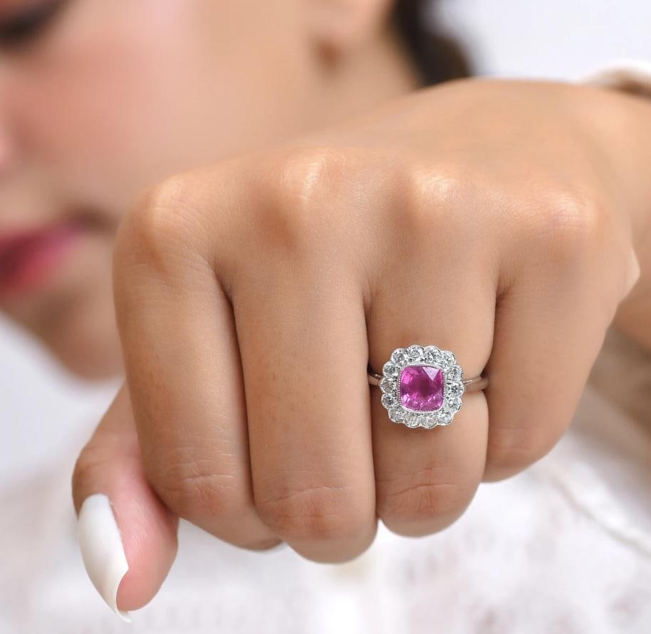 Natural 2.29 cts pink sapphire & 0.81 cts diamond ring in 18k gold - 7