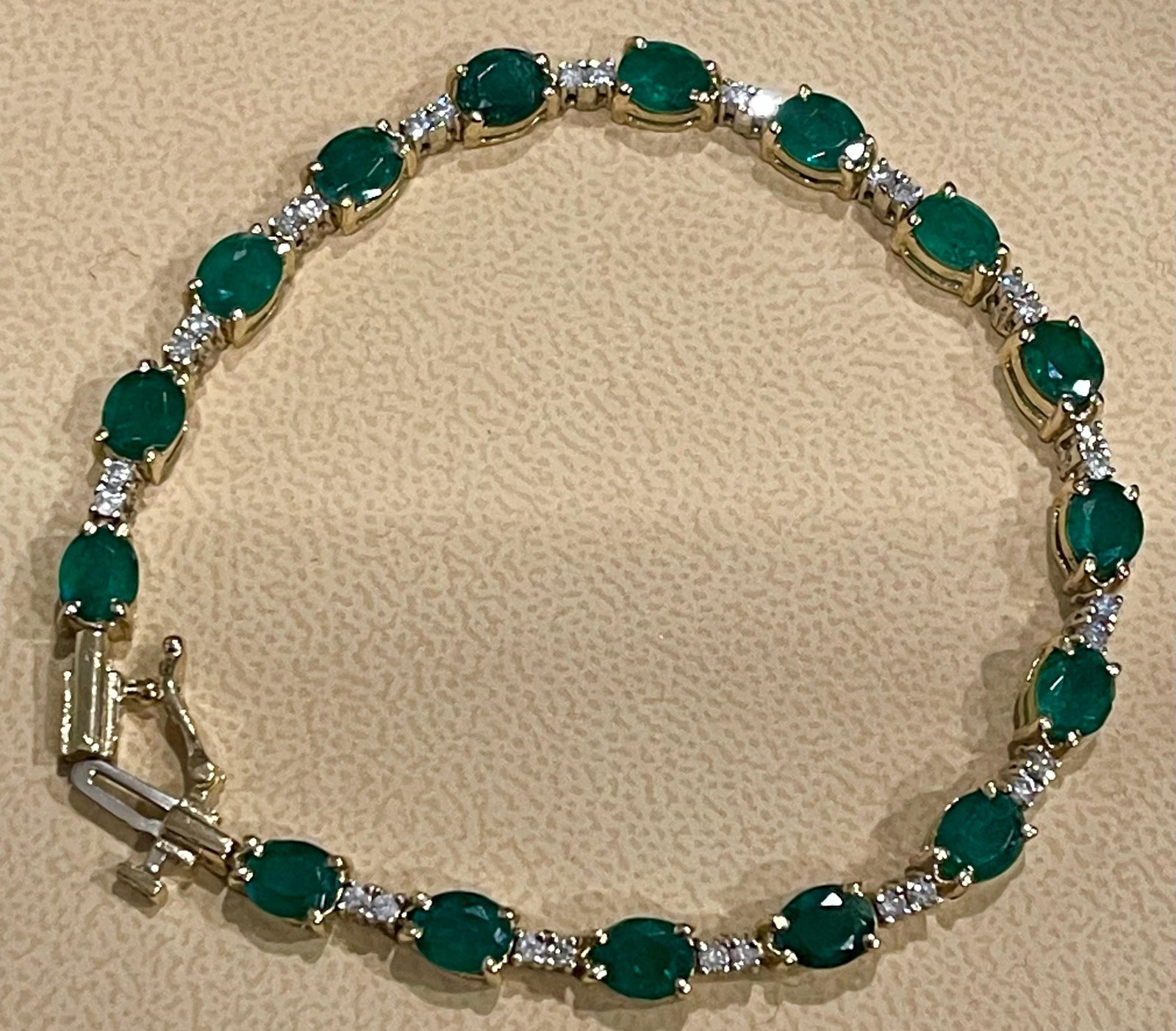 8 Ct Natural Brazilian Emerald and Diamond Tennis Bracelet 14 Karat Yellow Gold - 5