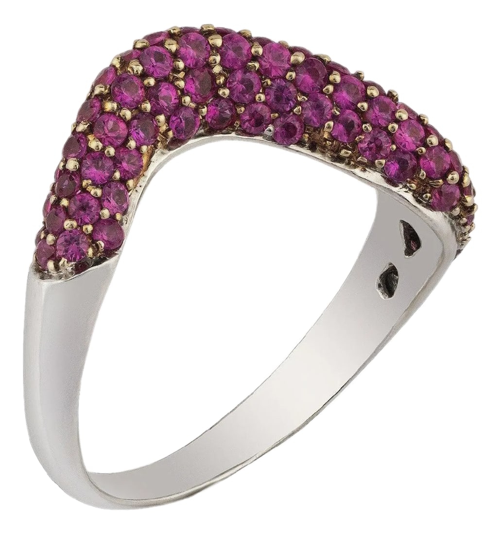 Natural Pink Sapphire Ring with 1.57 Carsts in 18k Gold: this is an amazing ring with Pink sapphire:1.57carats gold : 3.53 gms Condition: Imperfections: No Imperfections Condition Notes: New Origin: United States Materials & Techniques: 18K Gold,