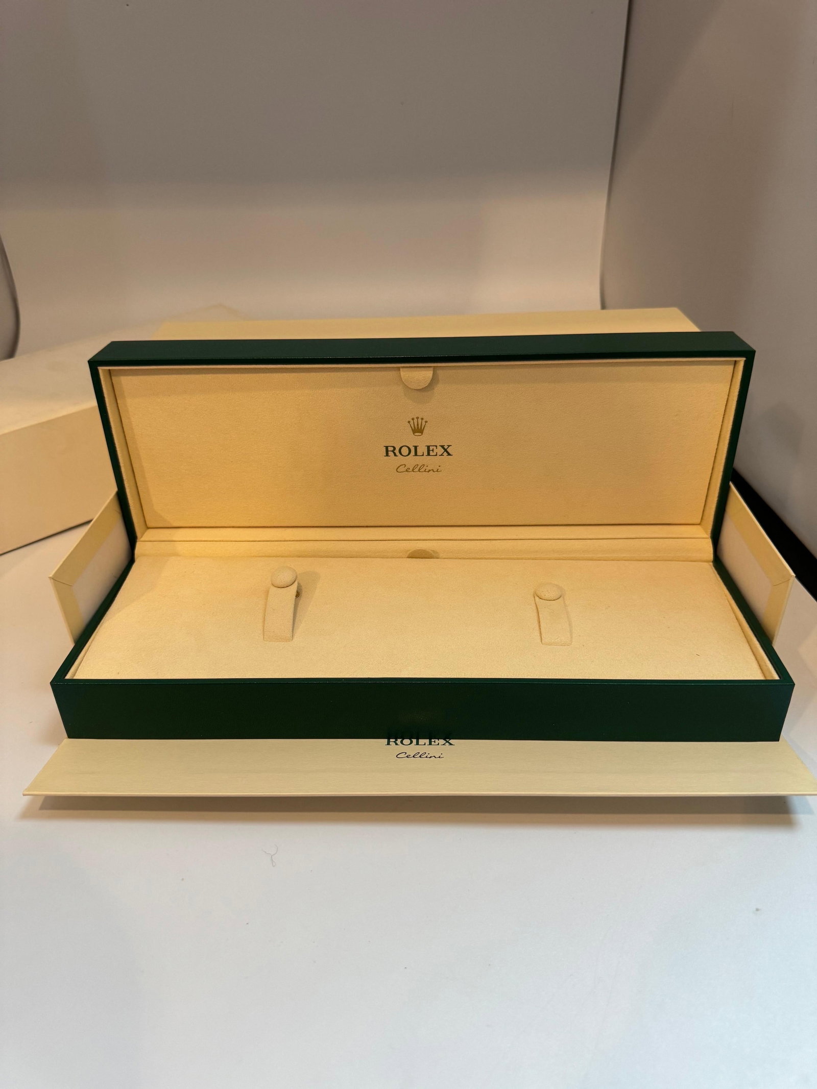 Rolex Watch Box, New Creme Empty Acs. ROLEX watch case box CELLINI Brand New - 18
