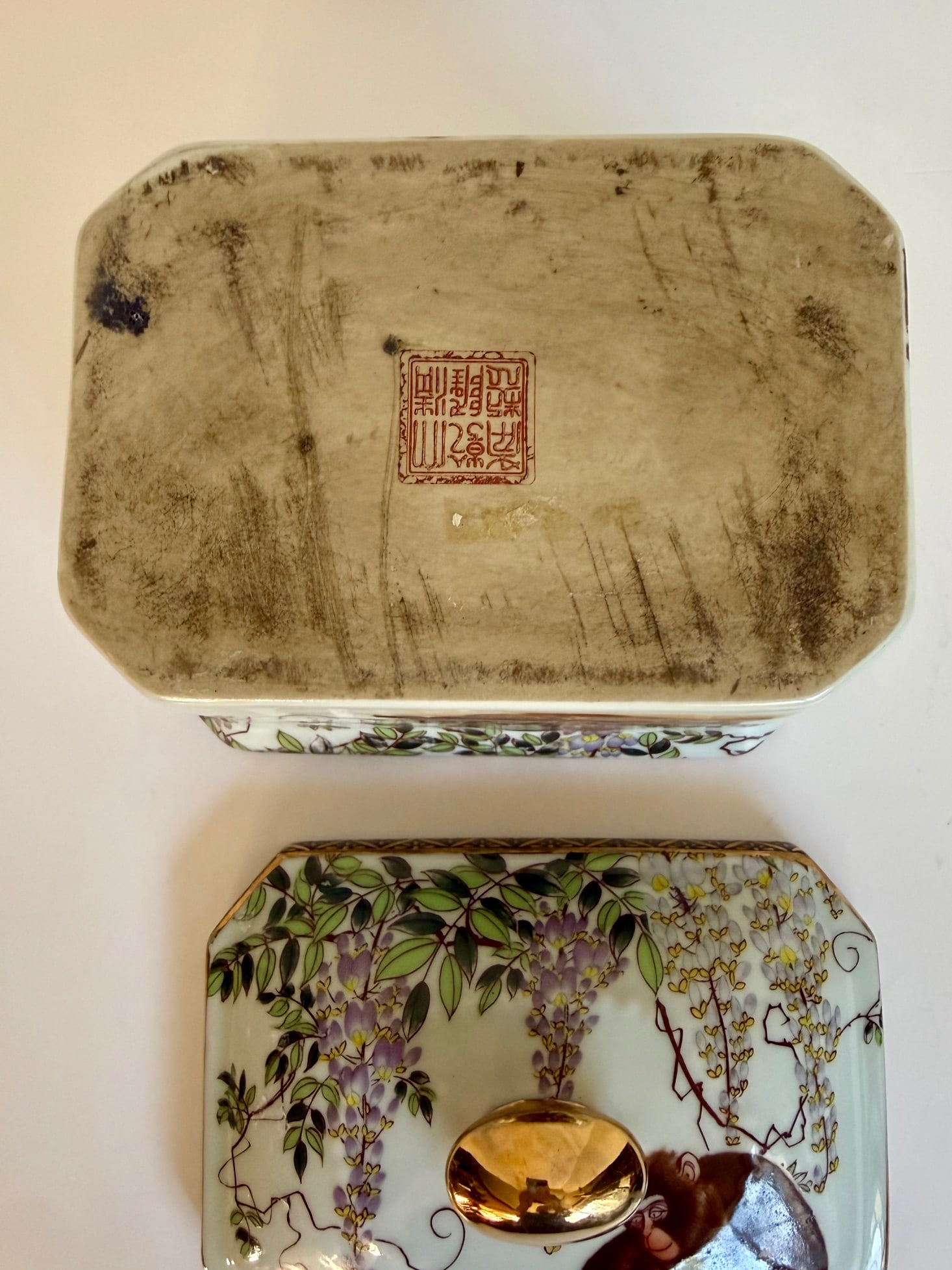 Late 19th C. Antique Japanese Lidded Porcelain Box With Monkeys & Wisteria - 16