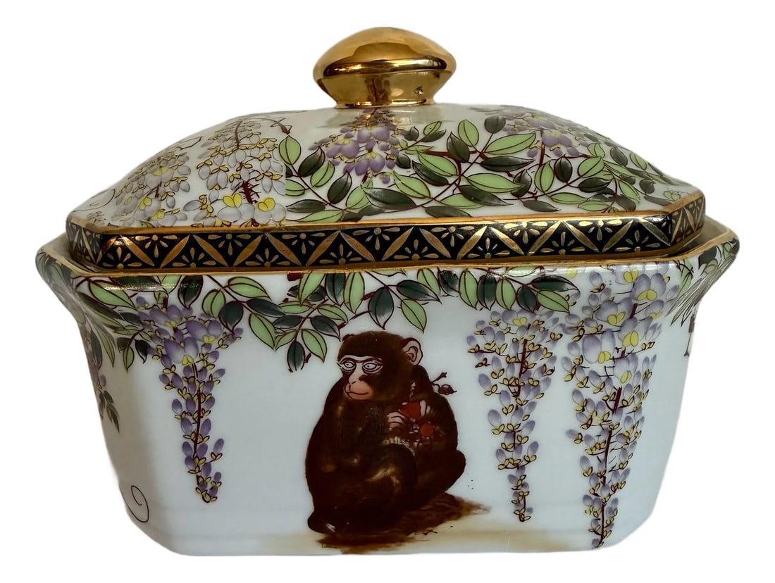 Late 19th C. Antique Japanese Lidded Porcelain Box With Monkeys & Wisteria: Here is a charming antique Japanese lidded porcelain box dating to the late Meiji–TaishÅ period (circa 1890–1920). The box is beautifully hand-painted with playful monkey figures set