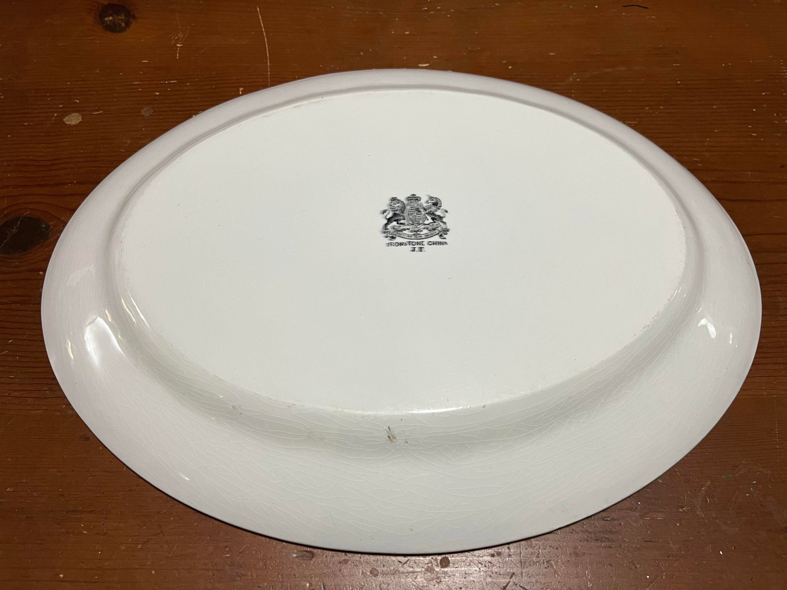A Very Nice Large Sized Antique Staffordshire White Ironstone Oval Platter, 1850's - 4