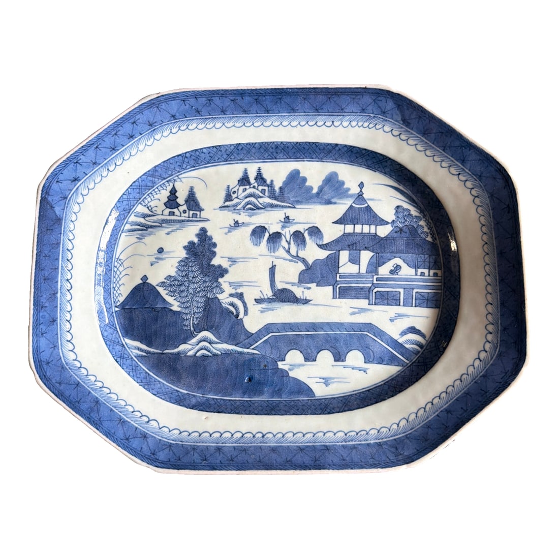 A Fine Antique Chinese Export Porcelain Canton Platter, Circa 1830's (1 of 12)