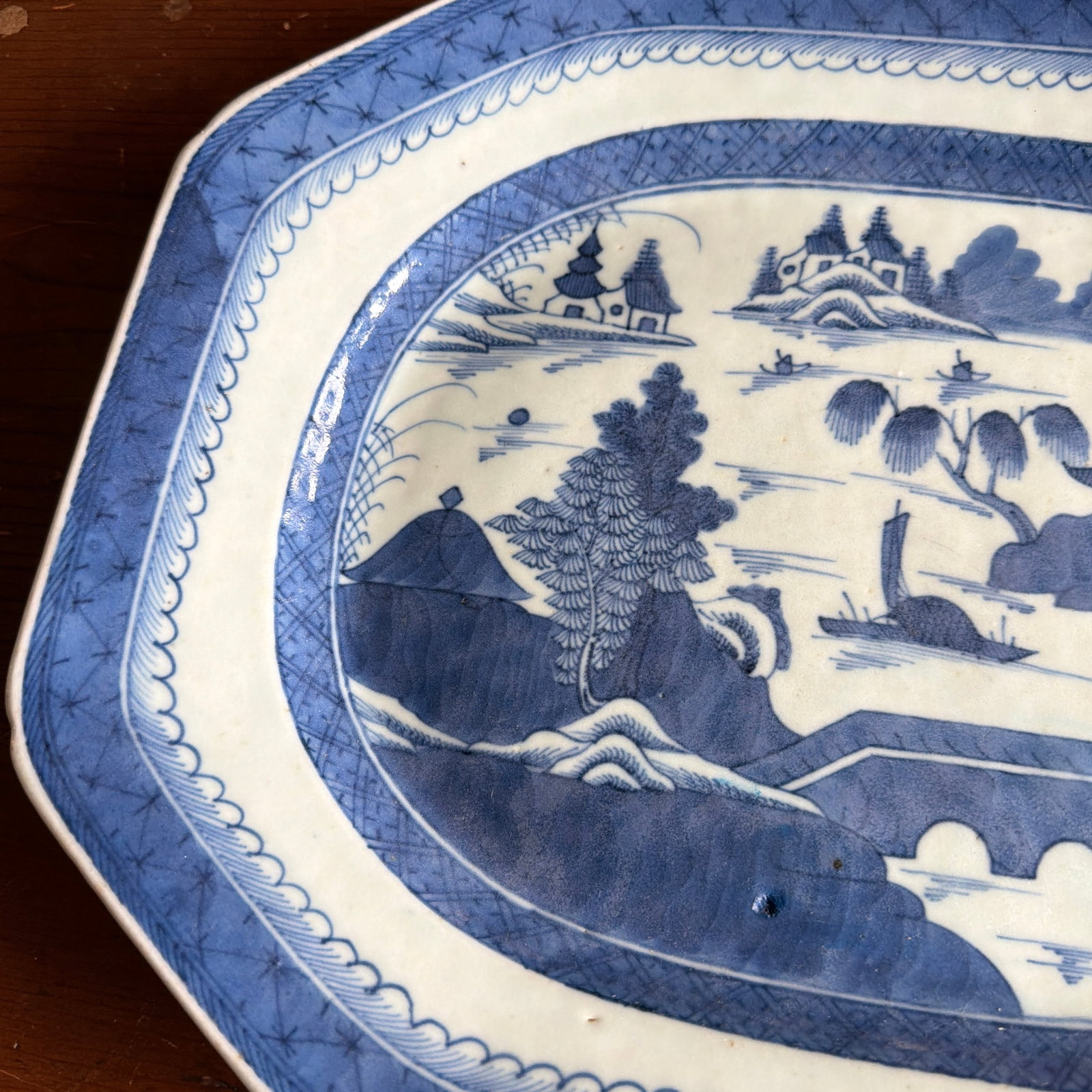 A Fine Antique Chinese Export Porcelain Canton Platter, Circa 1830's - 2