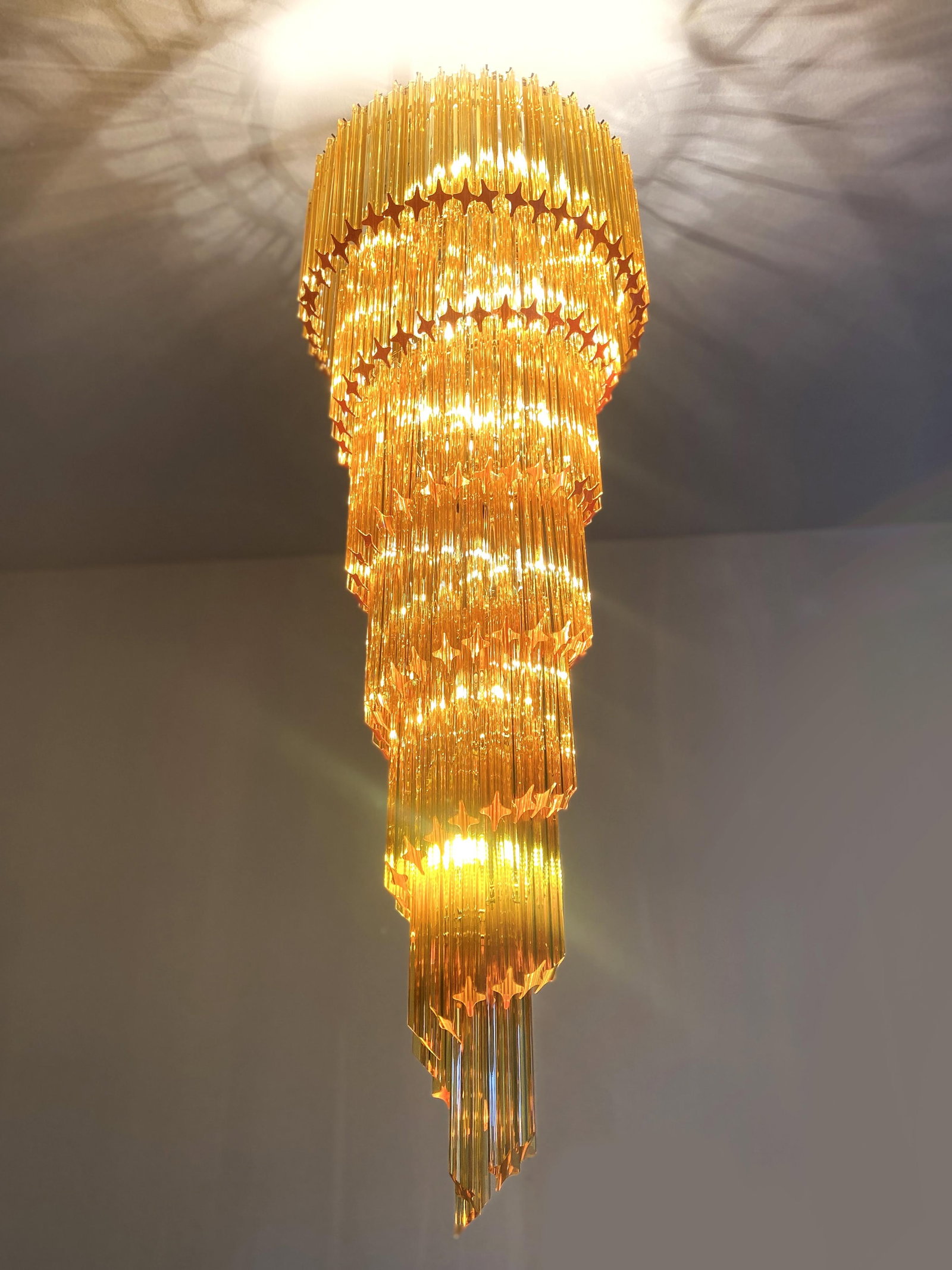 Contemporary Amber "Quadriedro" Murano Glass Twister Chandelier in Venini Style - 2
