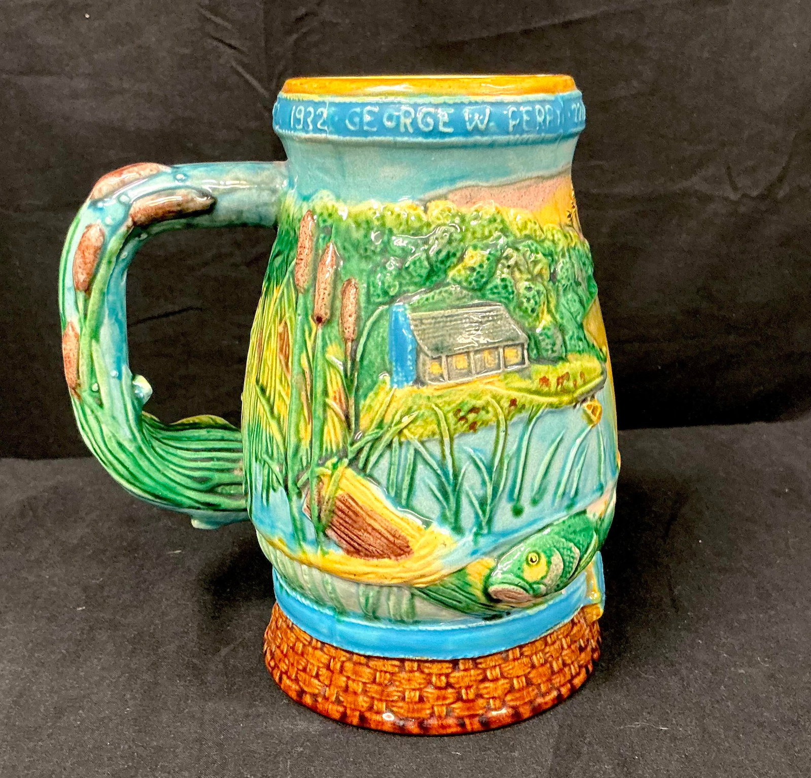 Vintage Majolica Ceramic Fisherman's Tankard - 9