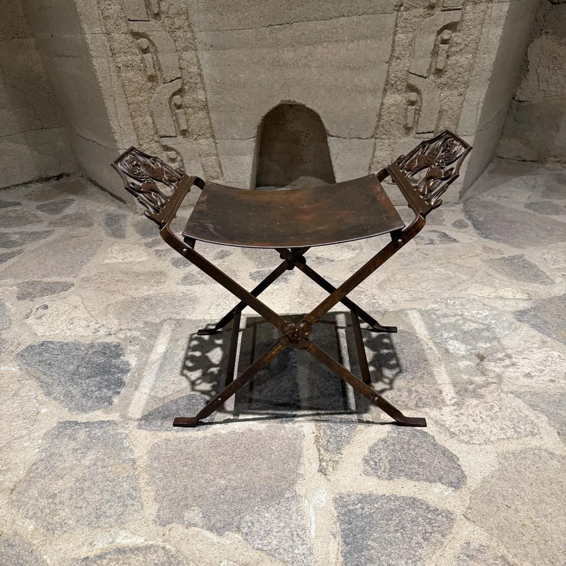 1920s Neoclassical Antique Cast Iron Vanity Bench Stool by Oscar Bach - 4