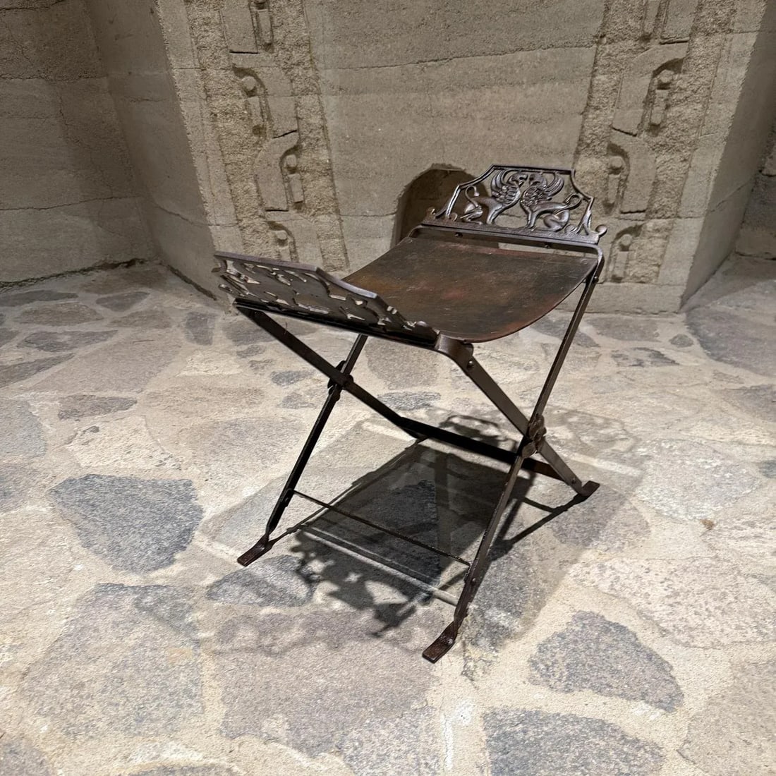 1920s Neoclassical Antique Cast Iron Vanity Bench Stool by Oscar Bach - 5