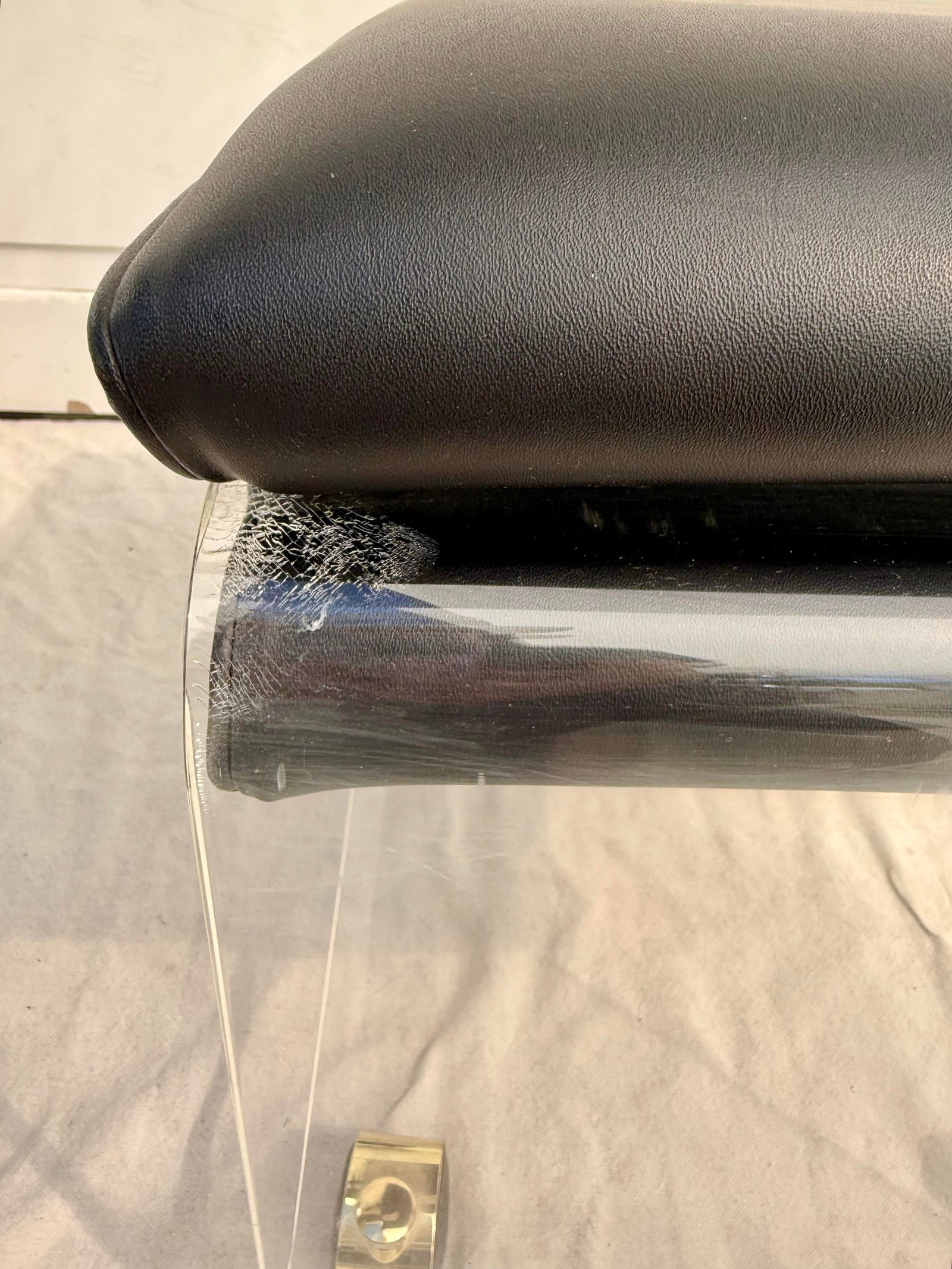 1975 Lucite Sculptural Modern Rolling Bench/Ottoman by Hill Manufacturing - 6