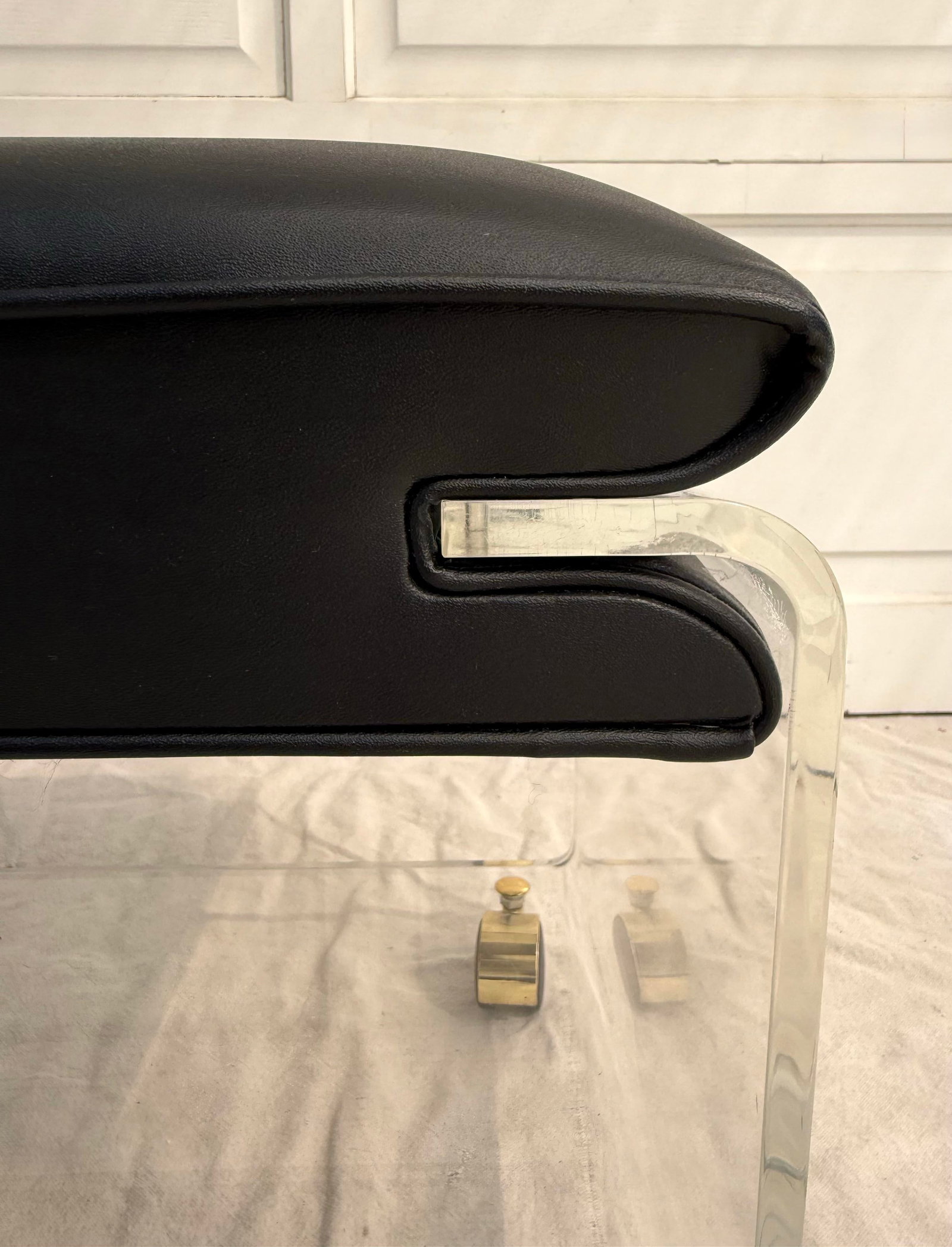 1975 Lucite Sculptural Modern Rolling Bench/Ottoman by Hill Manufacturing - 8