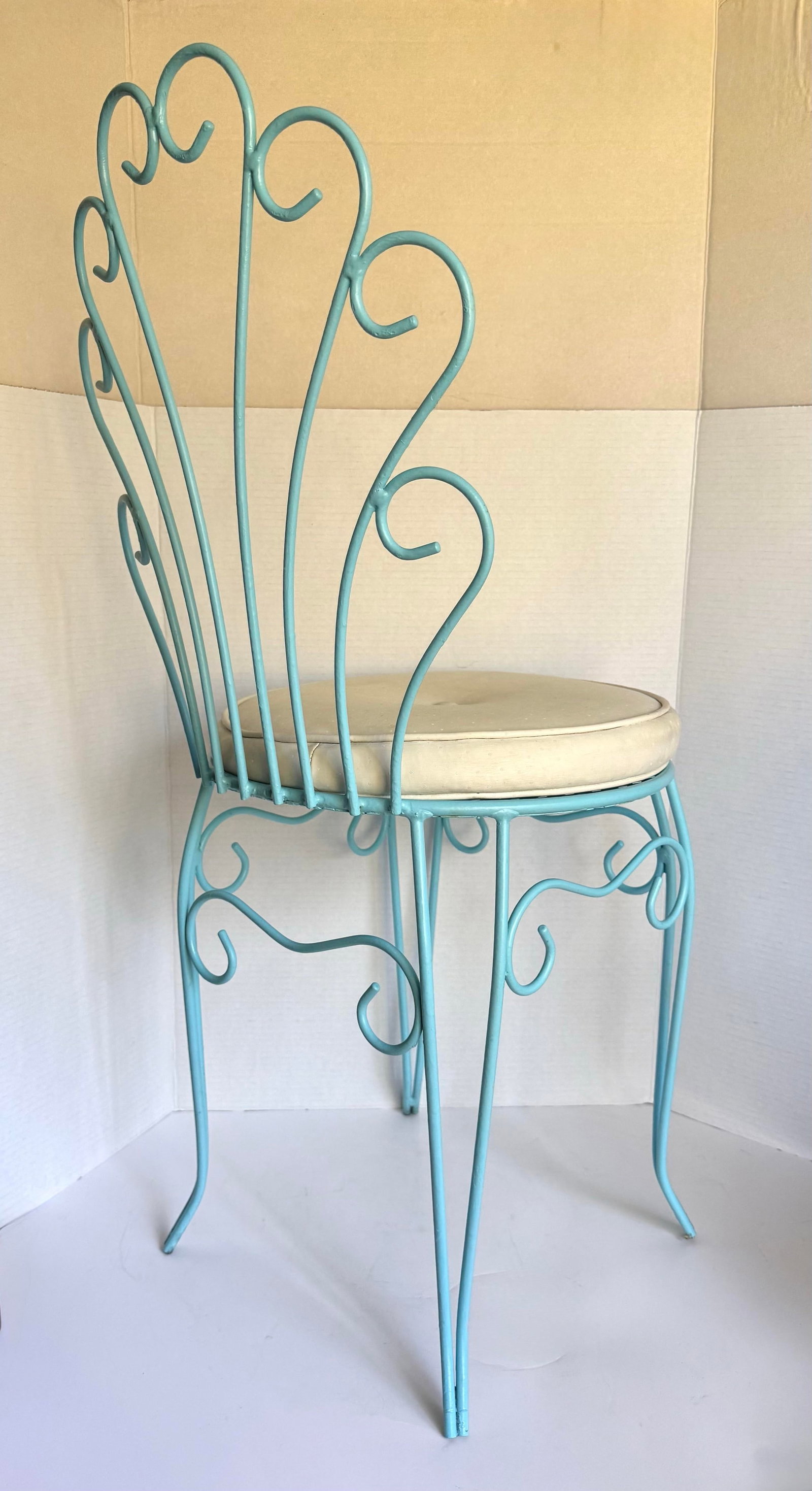 Vintage Aqua Wrought Iron Vanity Chair With Shell-Shaped Scroll Back & Cushion - 9