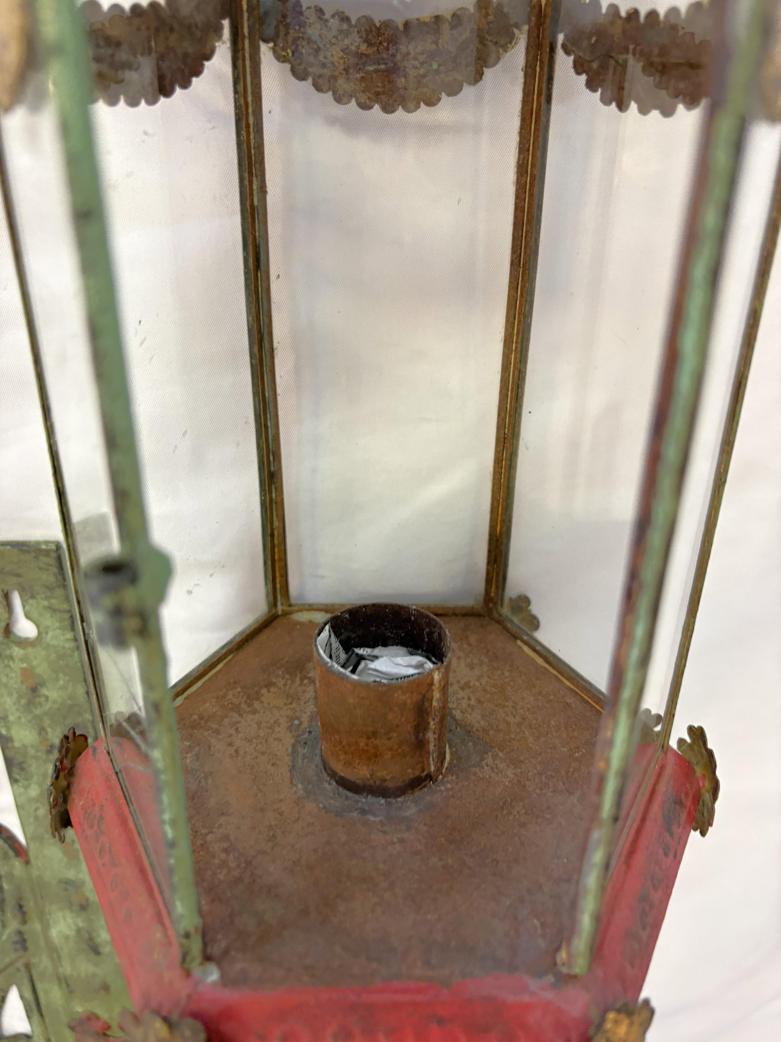Vintage Italian Venetian Style Painted Tole Wall Sconce Candle Lanterns- A Pair - 16