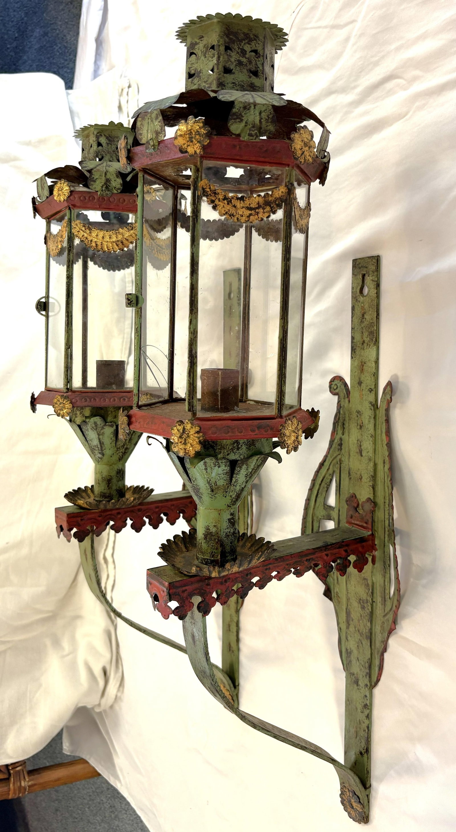 Vintage Italian Venetian Style Painted Tole Wall Sconce Candle Lanterns- A Pair - 6