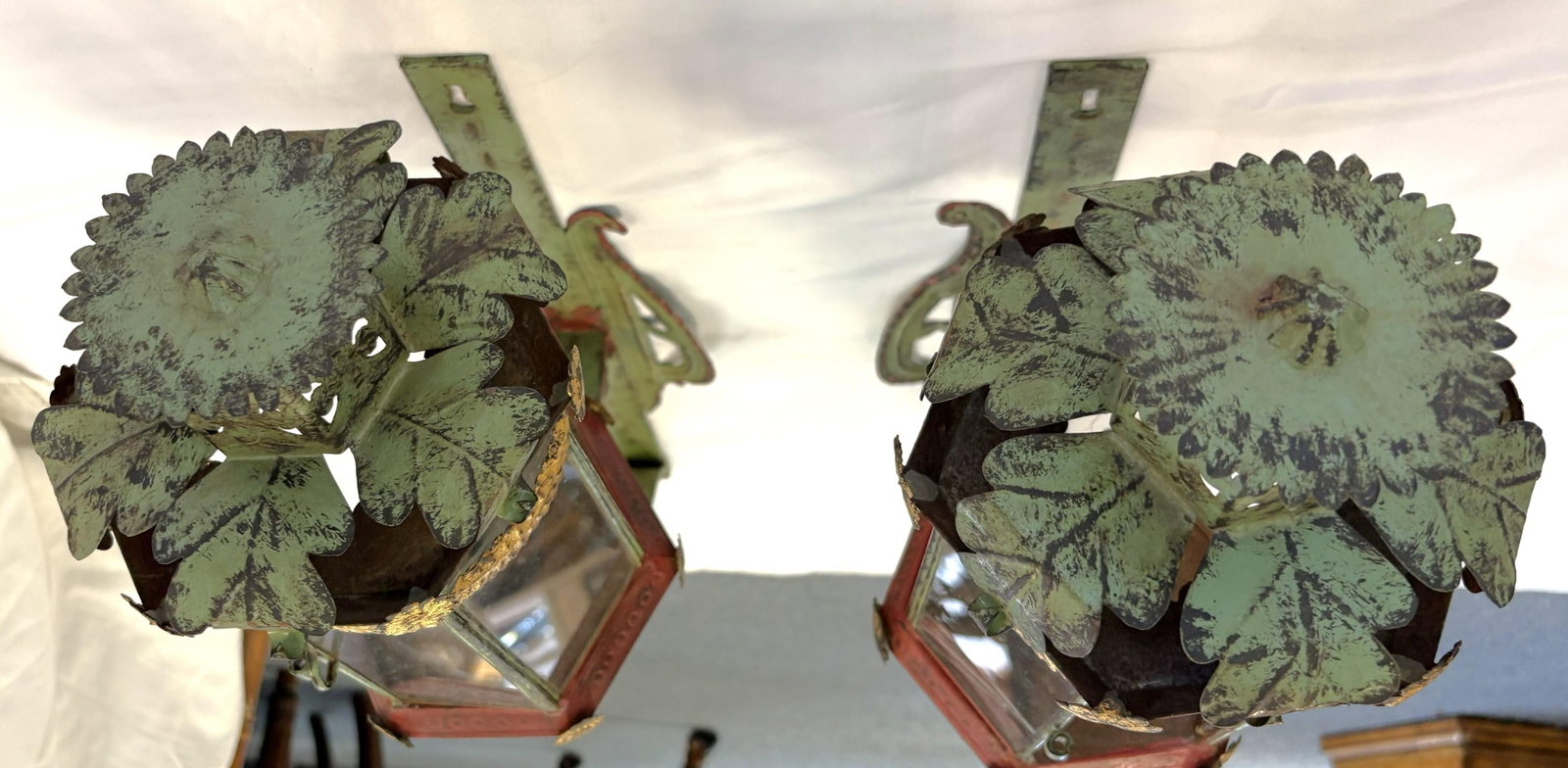 Vintage Italian Venetian Style Painted Tole Wall Sconce Candle Lanterns- A Pair - 8