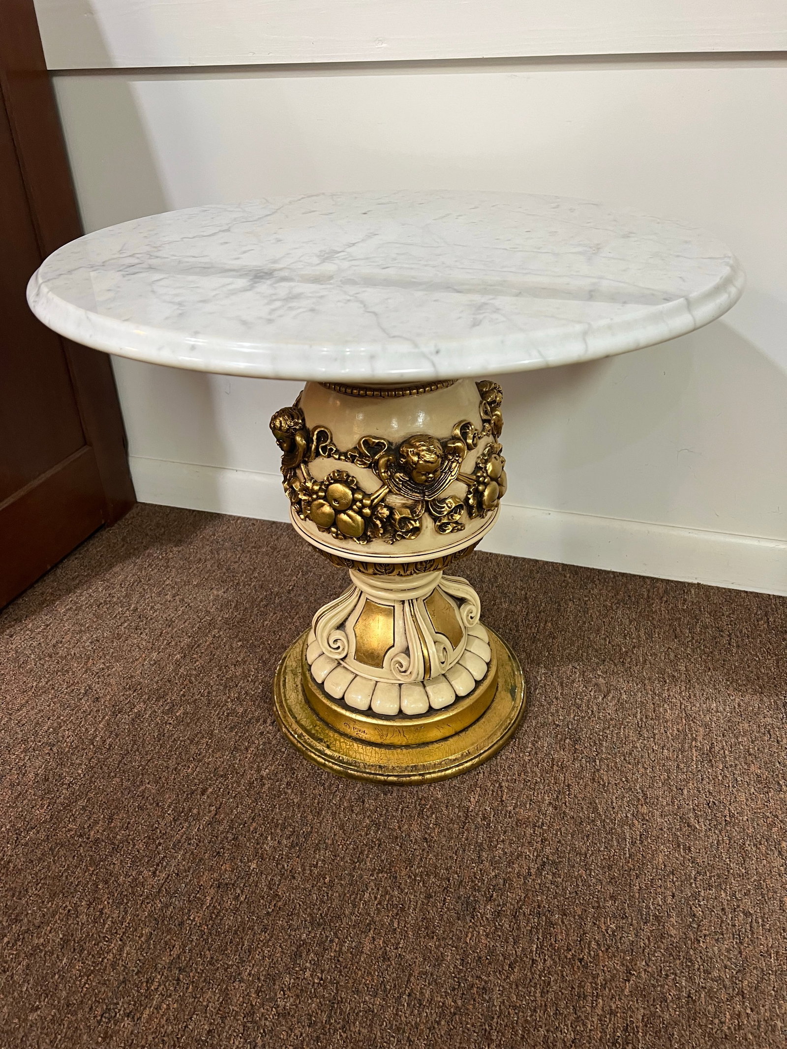 1966 Fuggiti Studios Cherub Hollywood Regency Marble Stands Set - 7