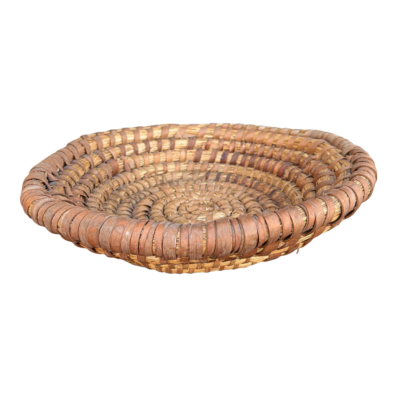 A Large Antique Woven Rye-Straw Bowl, Circa 1900: Antique American Woven Rye Straw Bowl, Circa 1900–1920s A wonderfully warm and organically beautiful example of early 20th century American folk craft, this generously proportioned woven rye