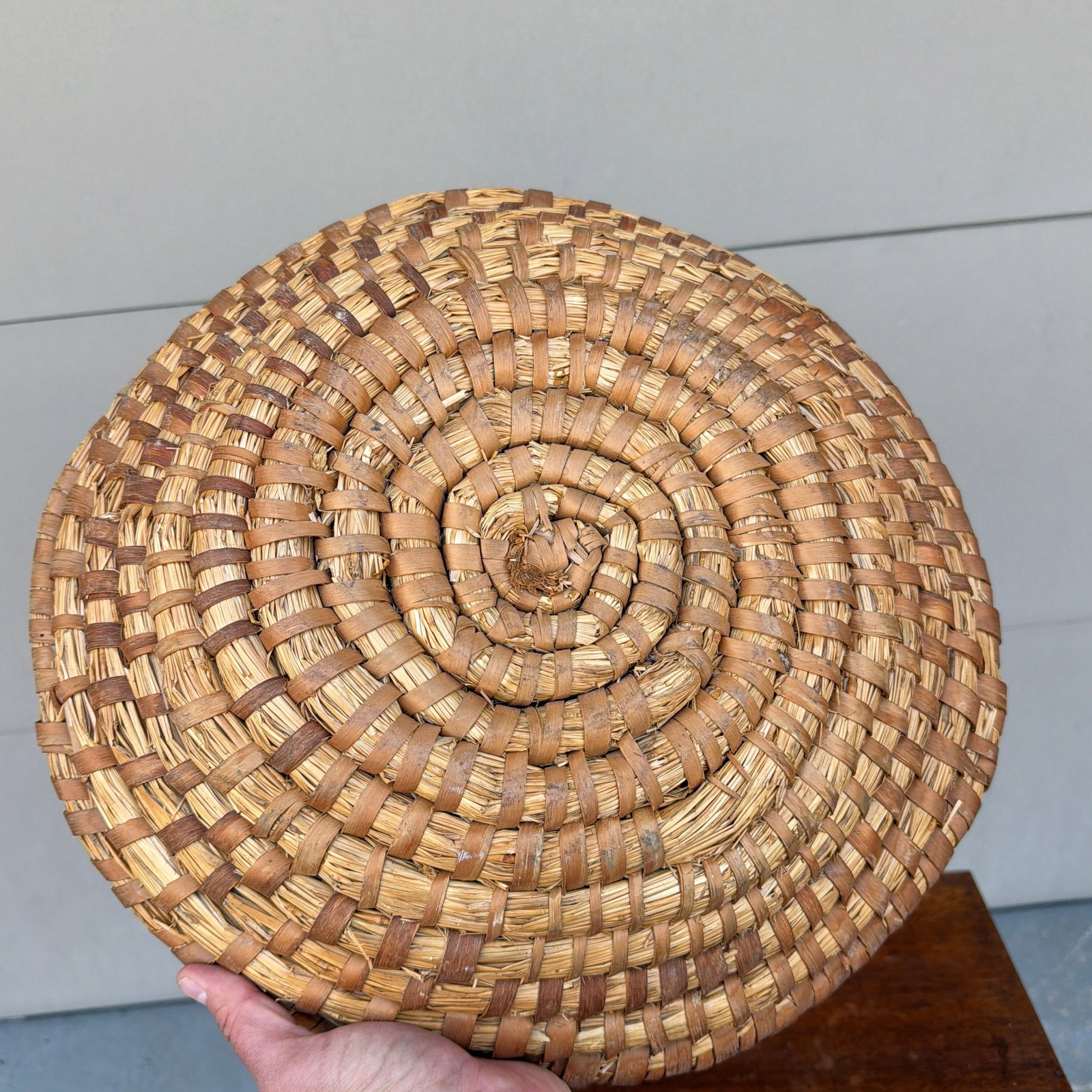 A Large Antique Woven Rye-Straw Bowl, Circa 1900 - 5