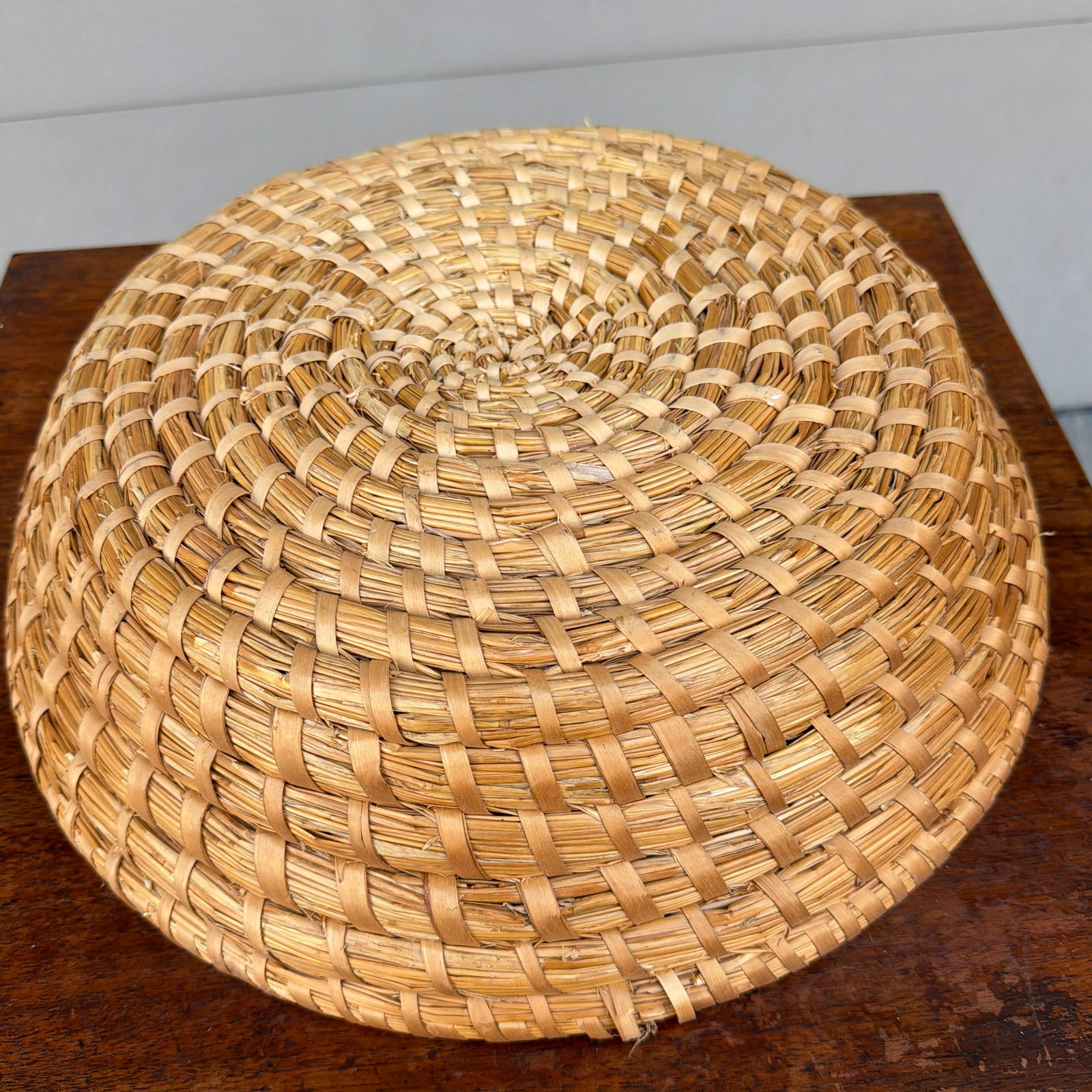 Antique American Woven Rye Straw Bowl, Circa 1900–1920s - 10