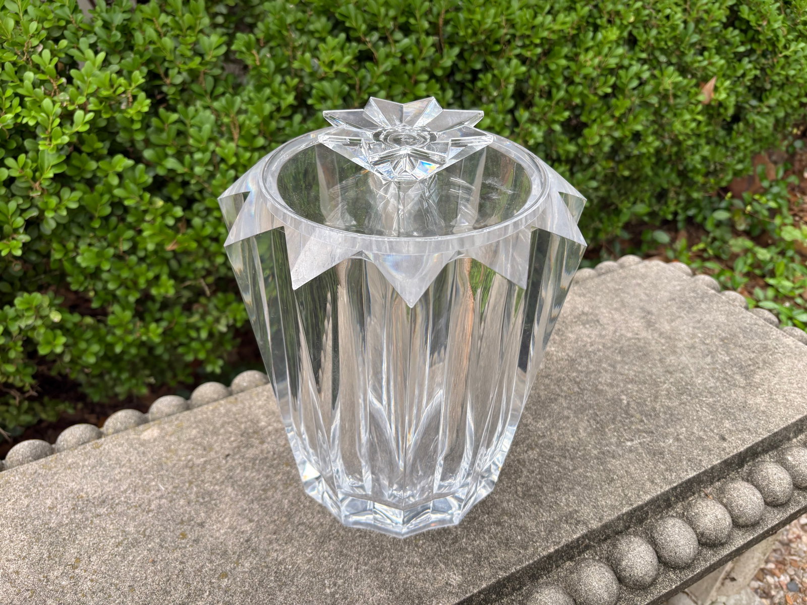 1980s Mid-Century Modern Acrylic Ice Bucket - 5