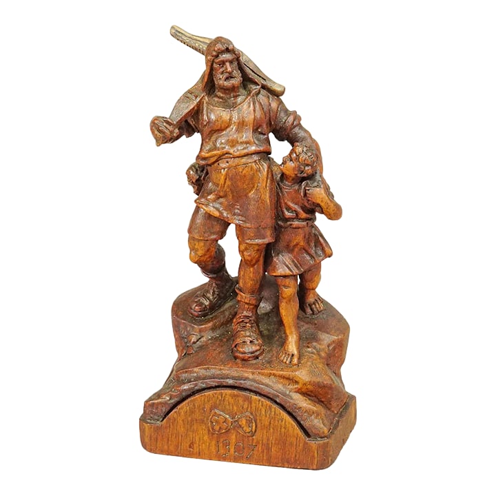 Antique Wooden Statue of Wilhelm Tell, Brienz Ca. 1900: Antique Wooden Statue of Wilhelm Tell, Brienz ca. 1900 Item e6873 A nice handcarved wooden statue featuring Wilhelm Tell and his son. It is a classical carving art made in Brienz, Switzerland circa