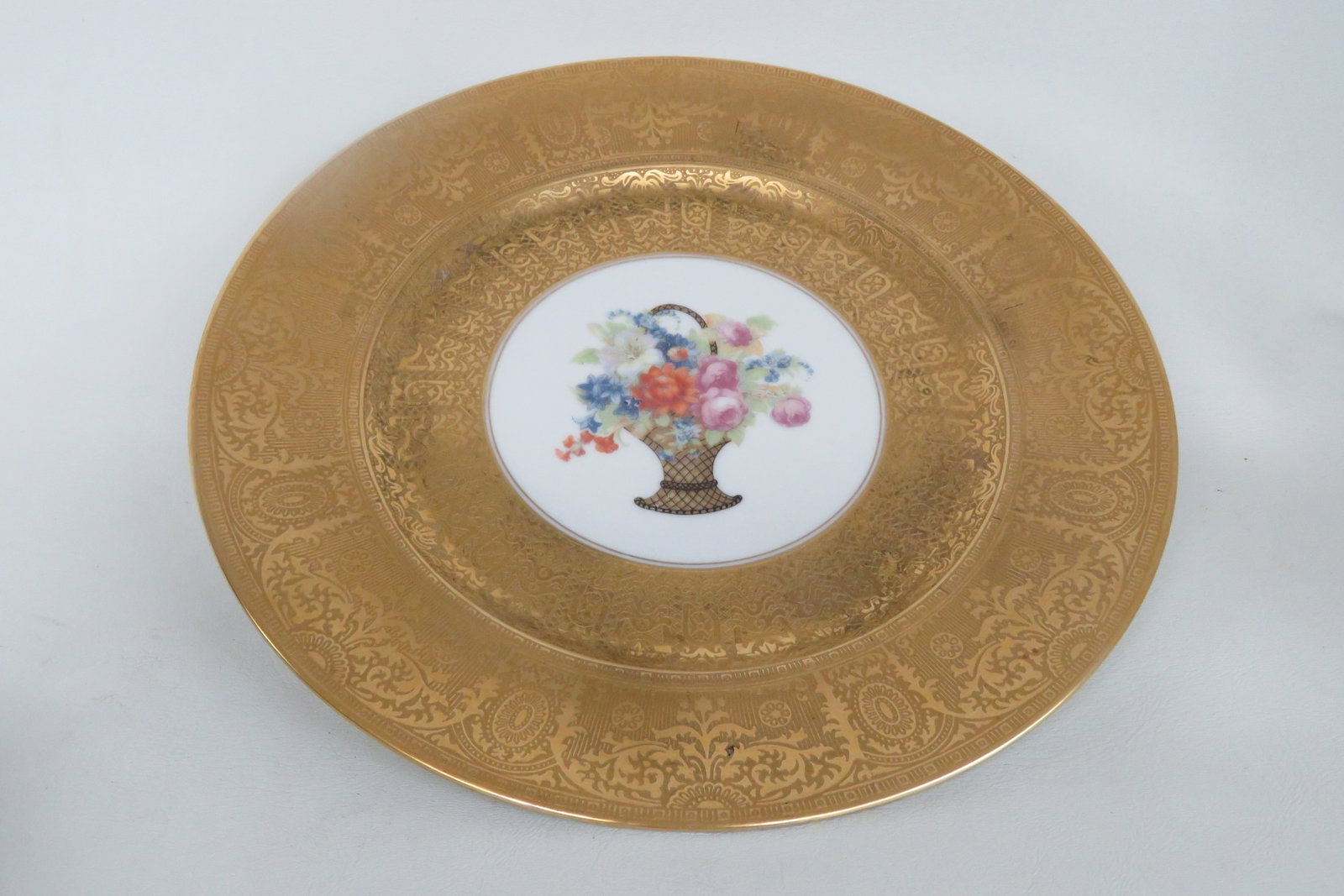 Early 20th Century Heinrich and Co Selb Bavaria Porcelain 22k Filigree Set of 5 Plates 4802b - 14