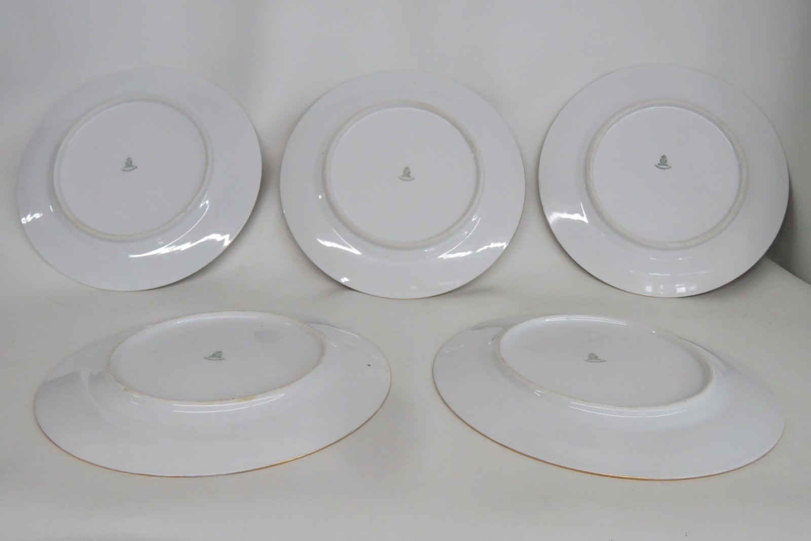 Early 20th Century Heinrich and Co Selb Bavaria Porcelain 22k Filigree Set of 5 Plates 4802b - 7