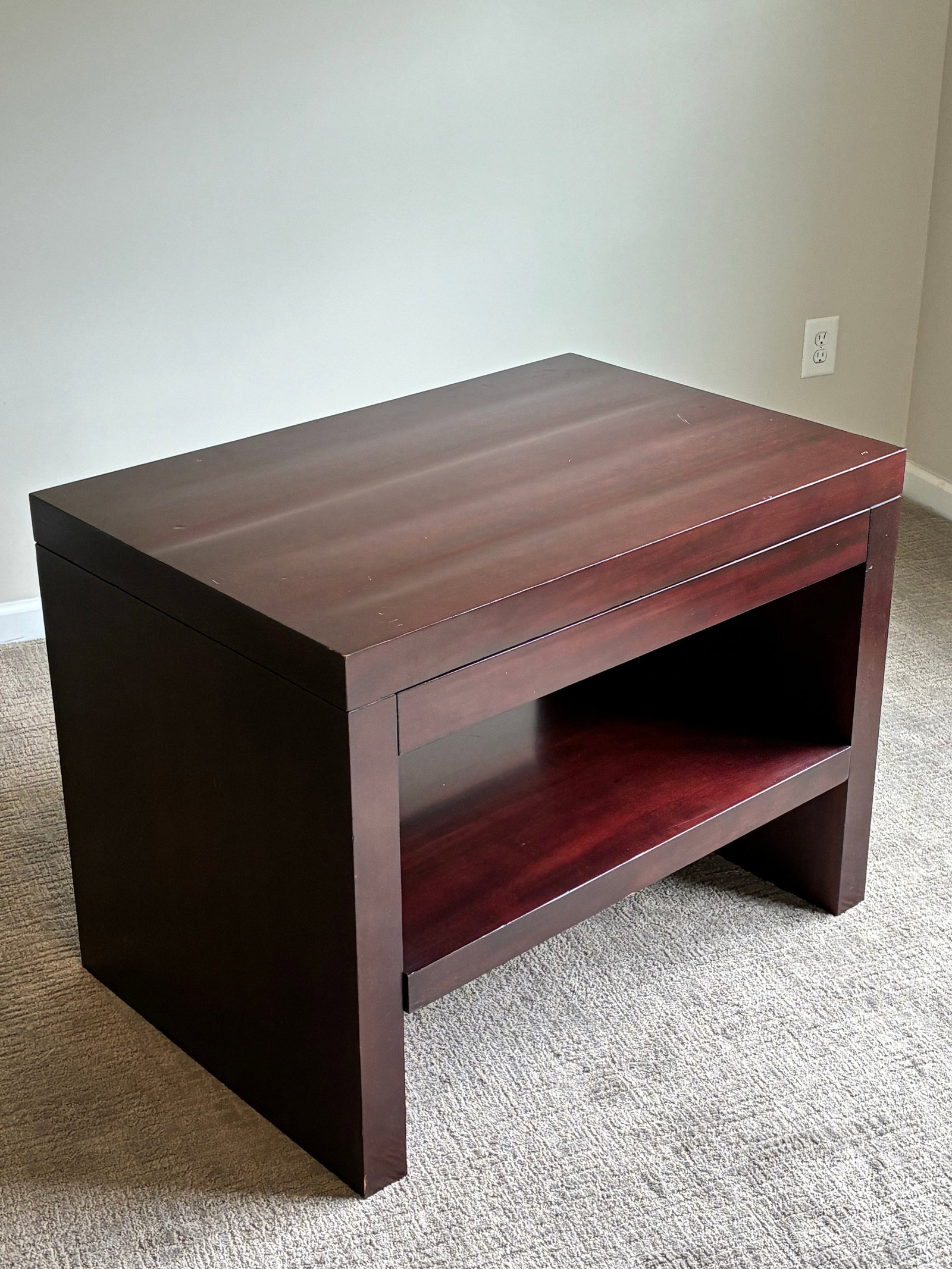 Late 20th Century Barbara Barry for Baker Dark Mahogany Modern Side Table / Nightstand With Pull-Out - 4