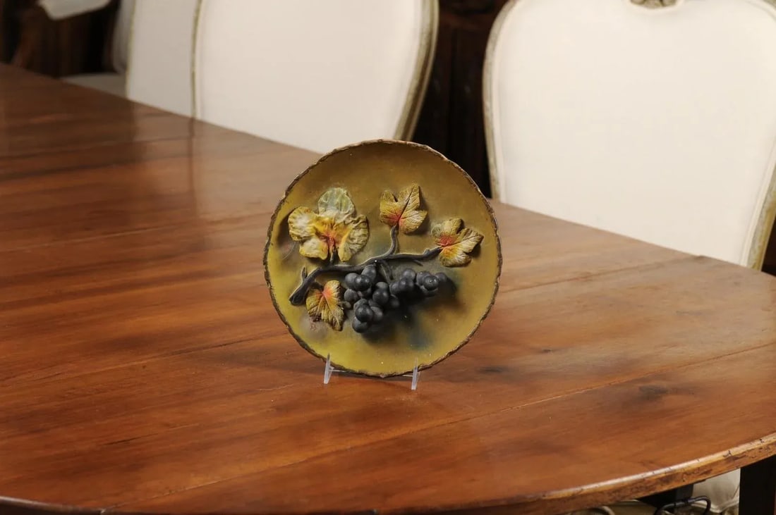 French 20th Century Wall Hanging Pottery Plate with Black Grapes Motifs - 2