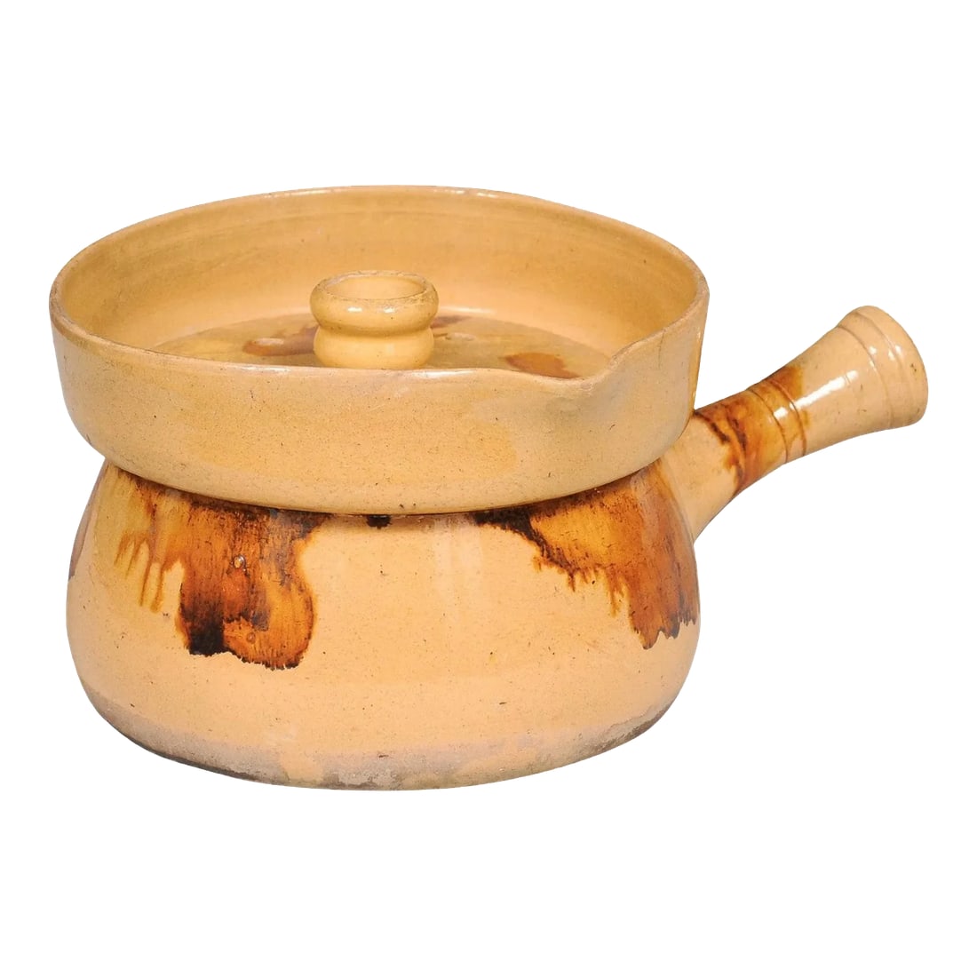19th Century French Yellow Glazed Pottery Steamer with Lid and Rust Accents: A French pottery steamer from the 19th century, with lid and rust accents. Created in France during the 19th century, this pottery steamer features a circular yellow glazed body adorned with rust