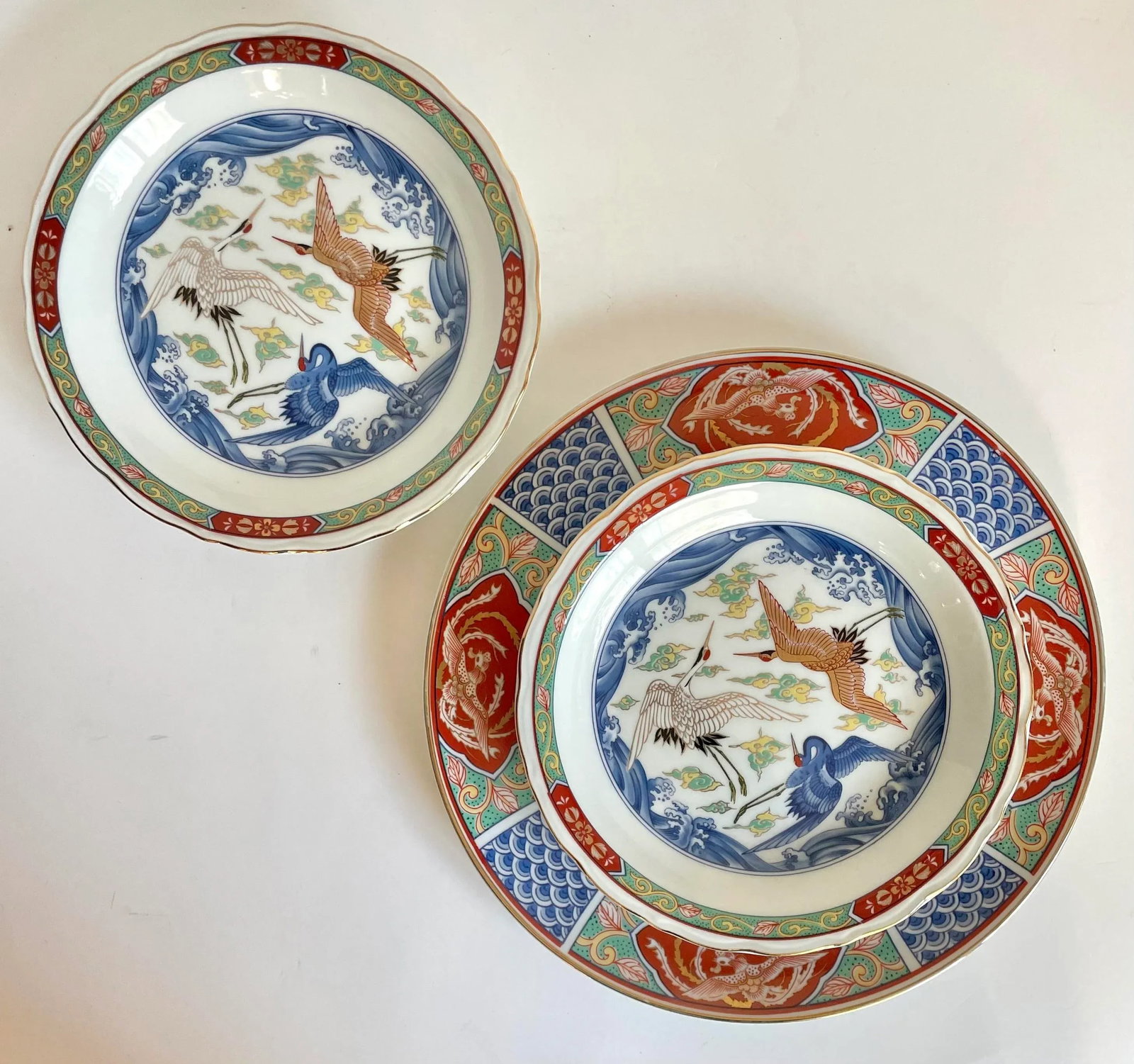 Japanese Imari Asian Crane Dinnerware and Serving Set - 19 Pieces - 12